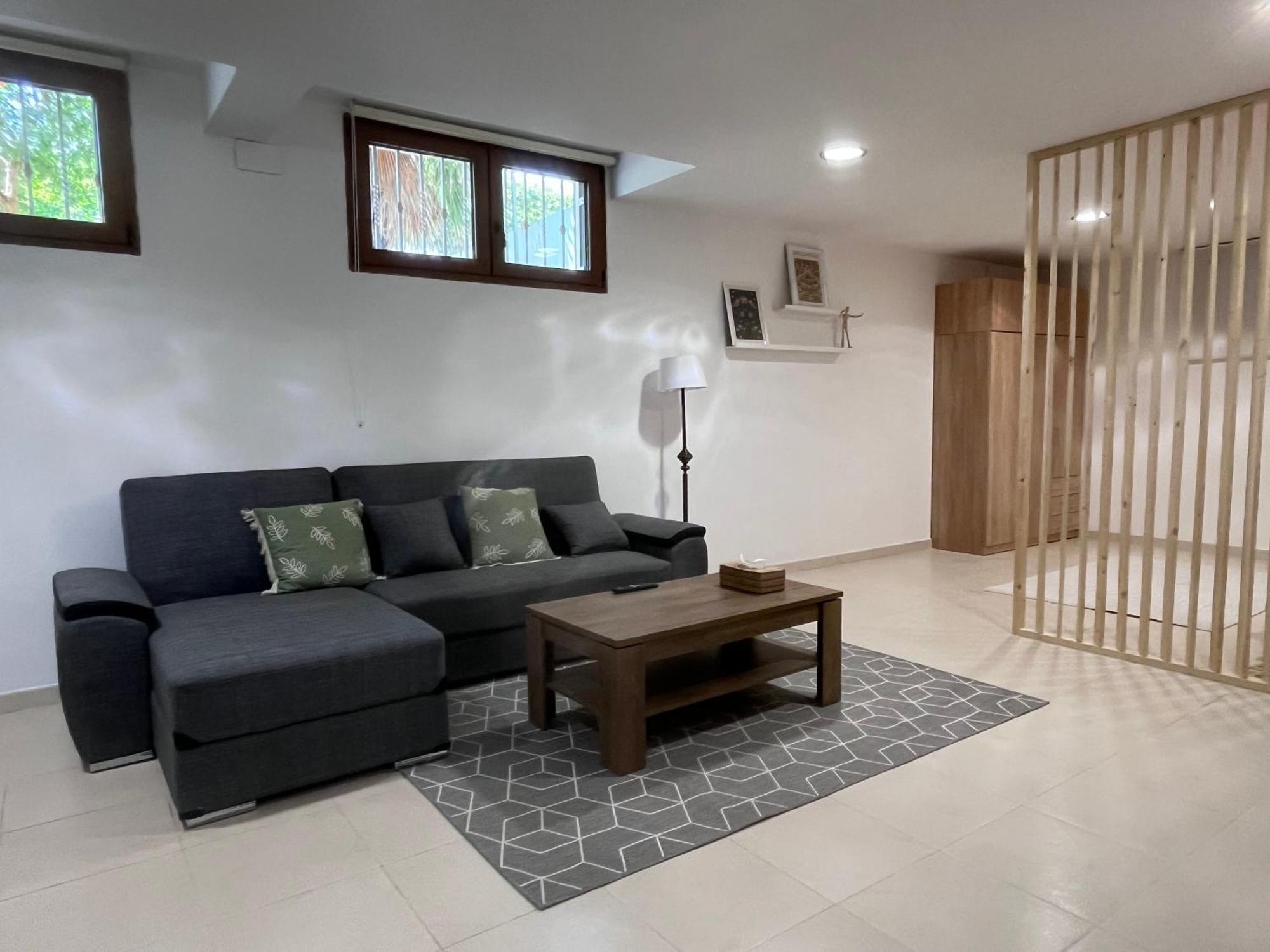 Loft Homestay *