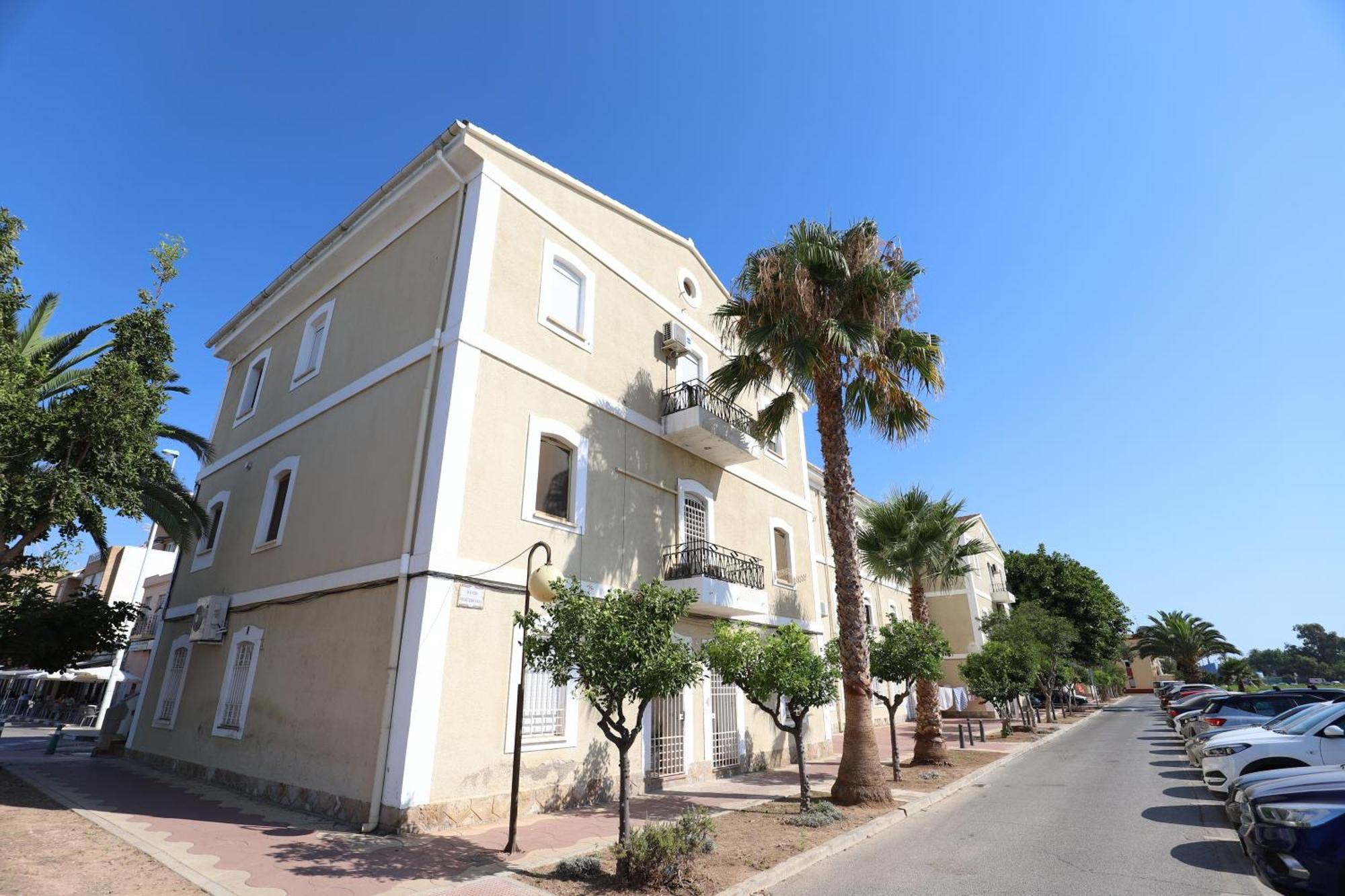 Historica Y Moderna Casa Frente A La Playa *