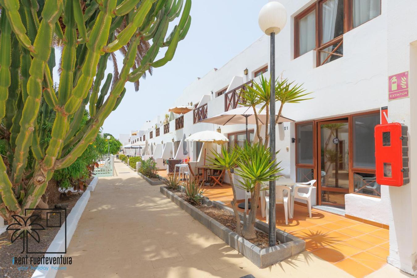 21 Ineika Residencial Ineika Apartamento *