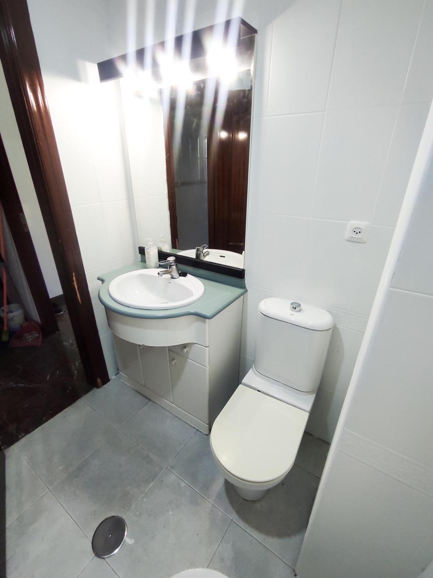 Guest house Piso Compartido Delyrent, Zona Corteingles Jaen