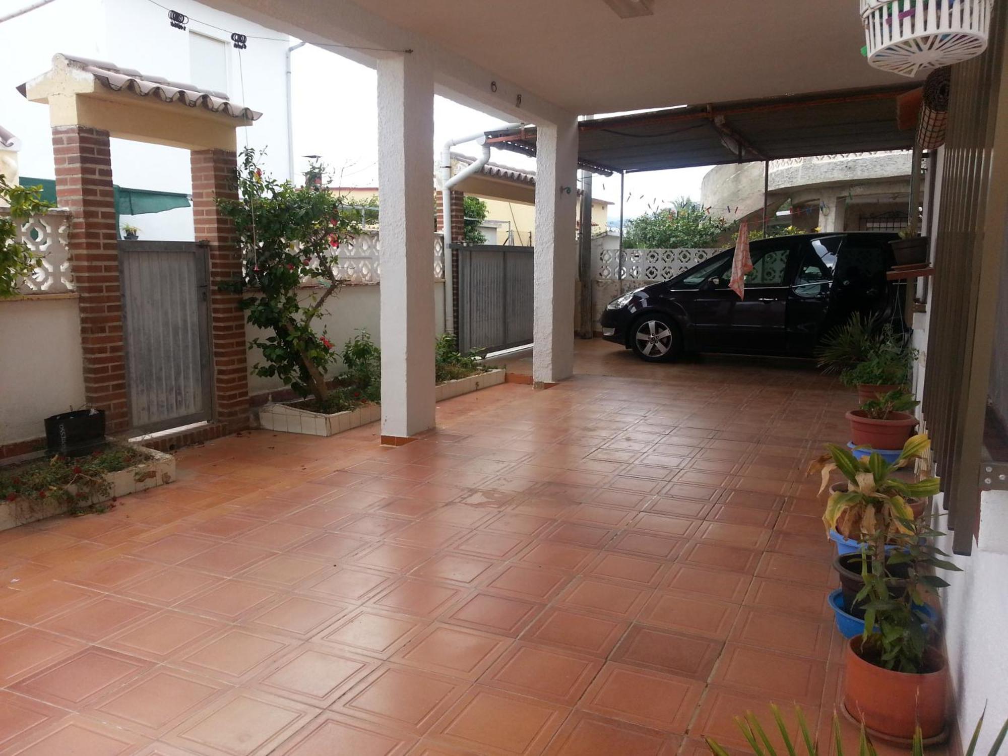 Сasa de vacaciones Casa De Playa En Al Lado Del Met Y Campo De Golf