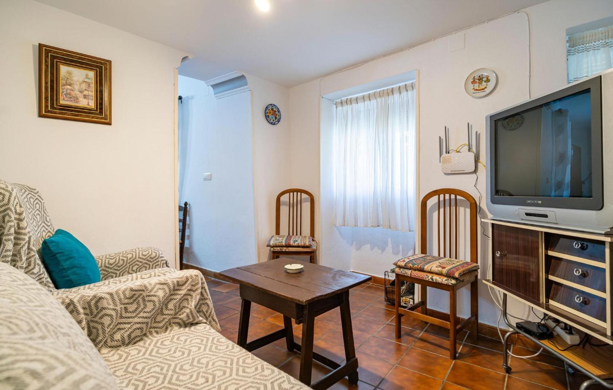 Holiday home 4 Bedroom Pet Friendly In Sayalonga