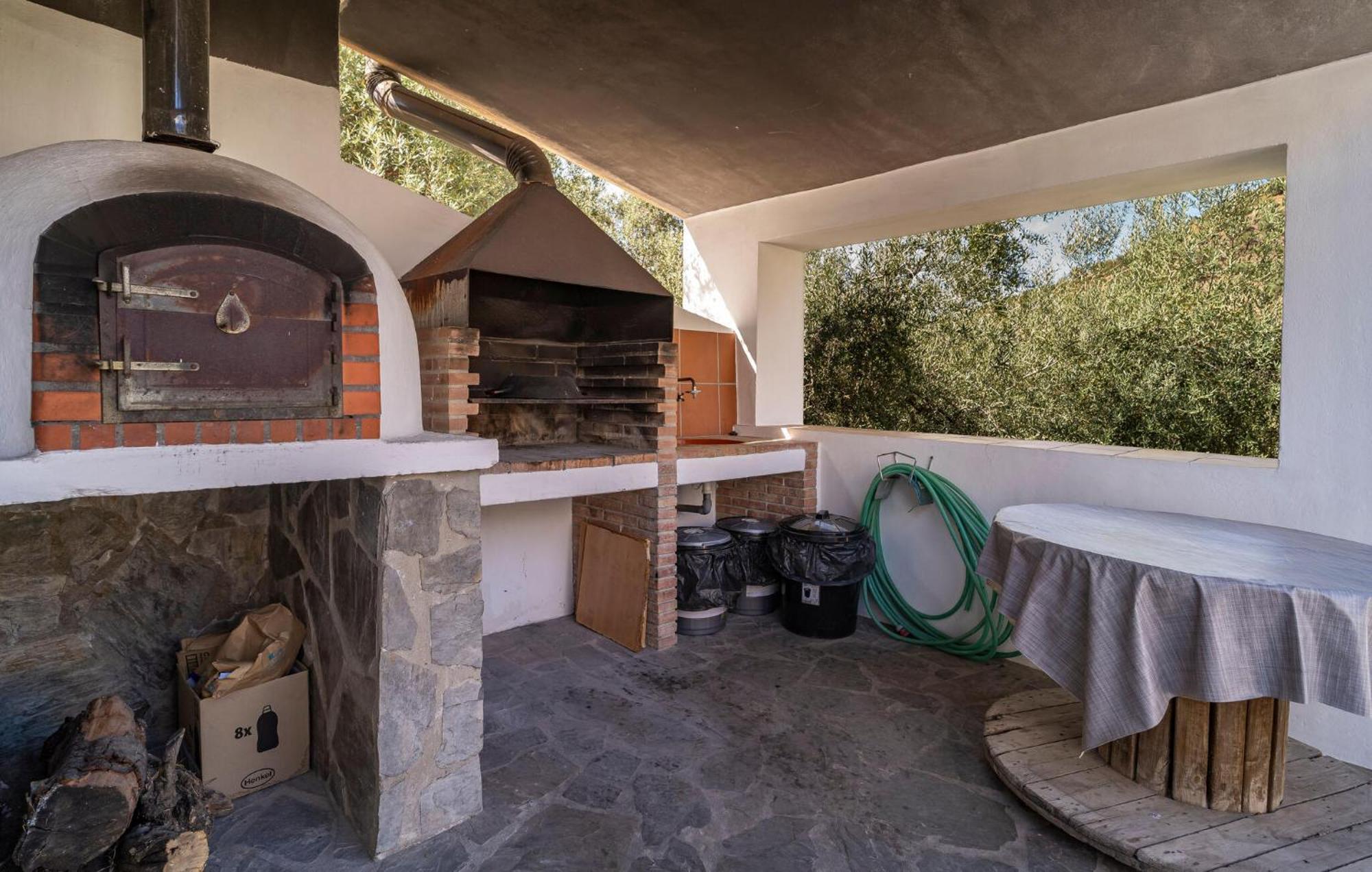 Holiday home 4 Bedroom Pet Friendly In *