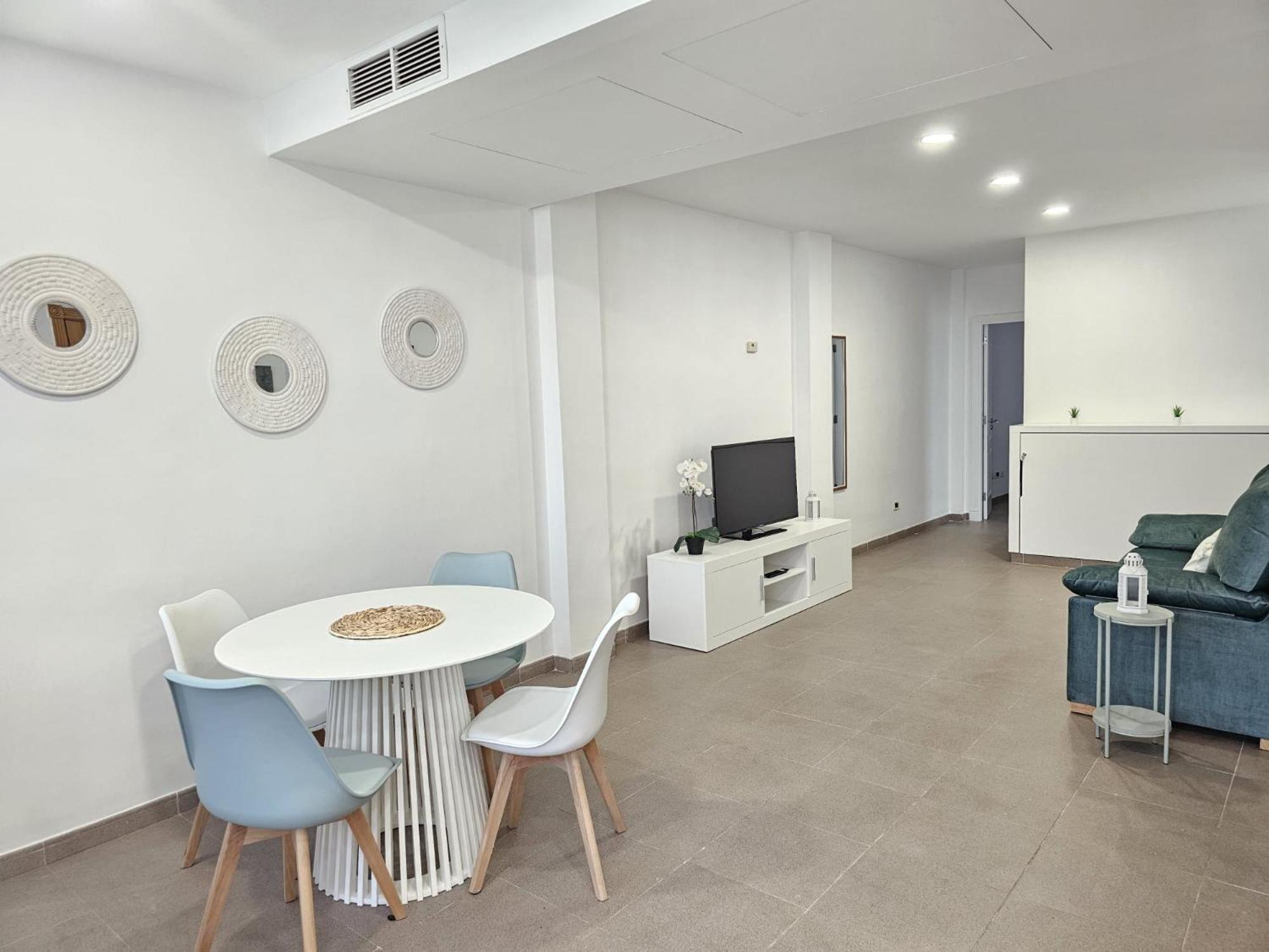 Luxury Holidays Suites, Playa De Cristianos *