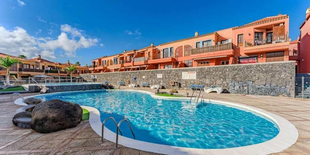 Sunshine Tenerife Apartment Costa Del Silencio