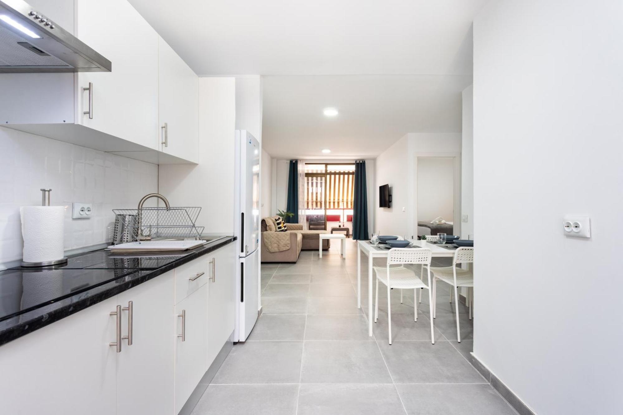Home2book Americas Flat, Pool & Terrace