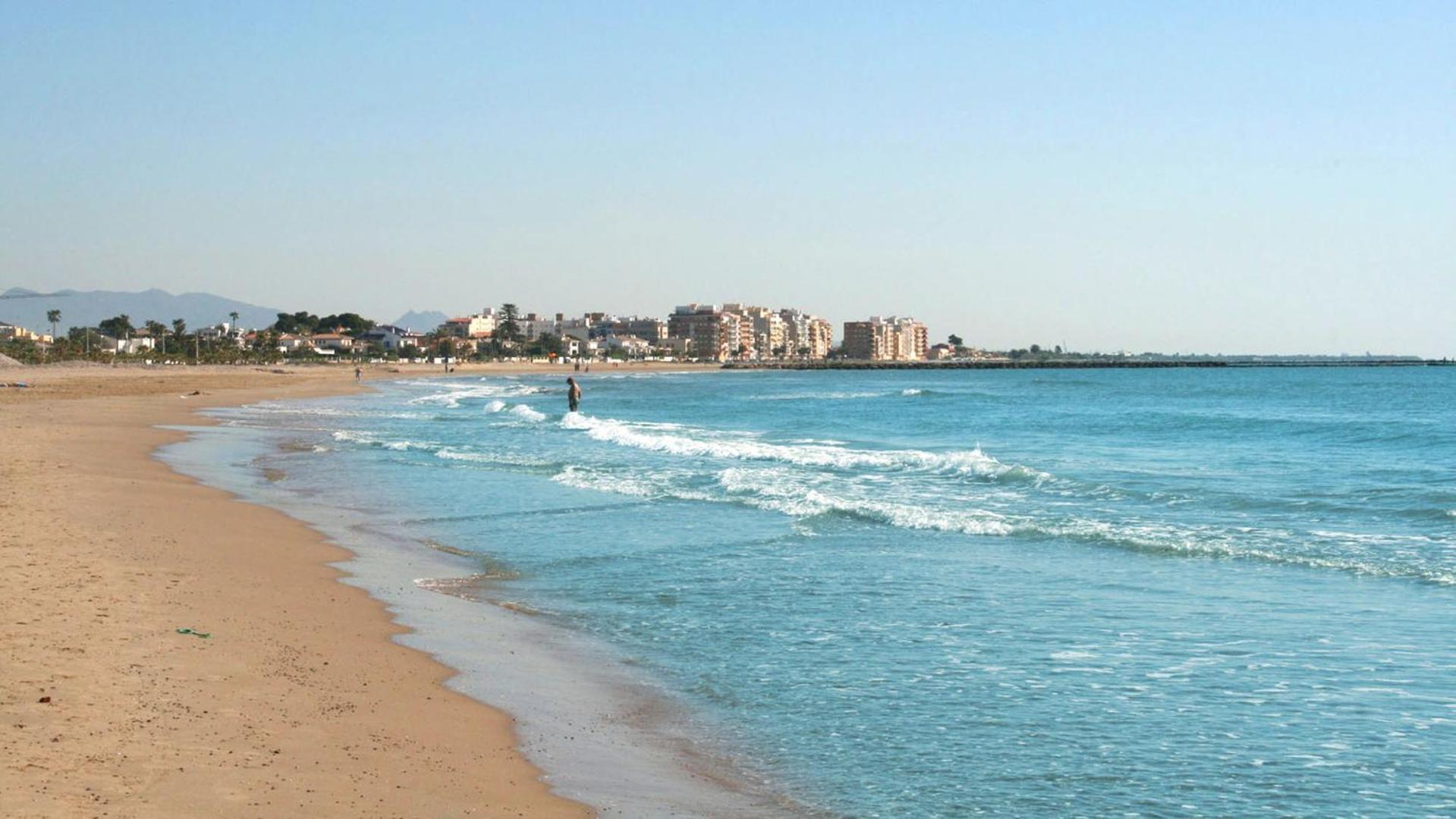Disfruta De Unos Dias En La Playa ¡y Mucho Mas!