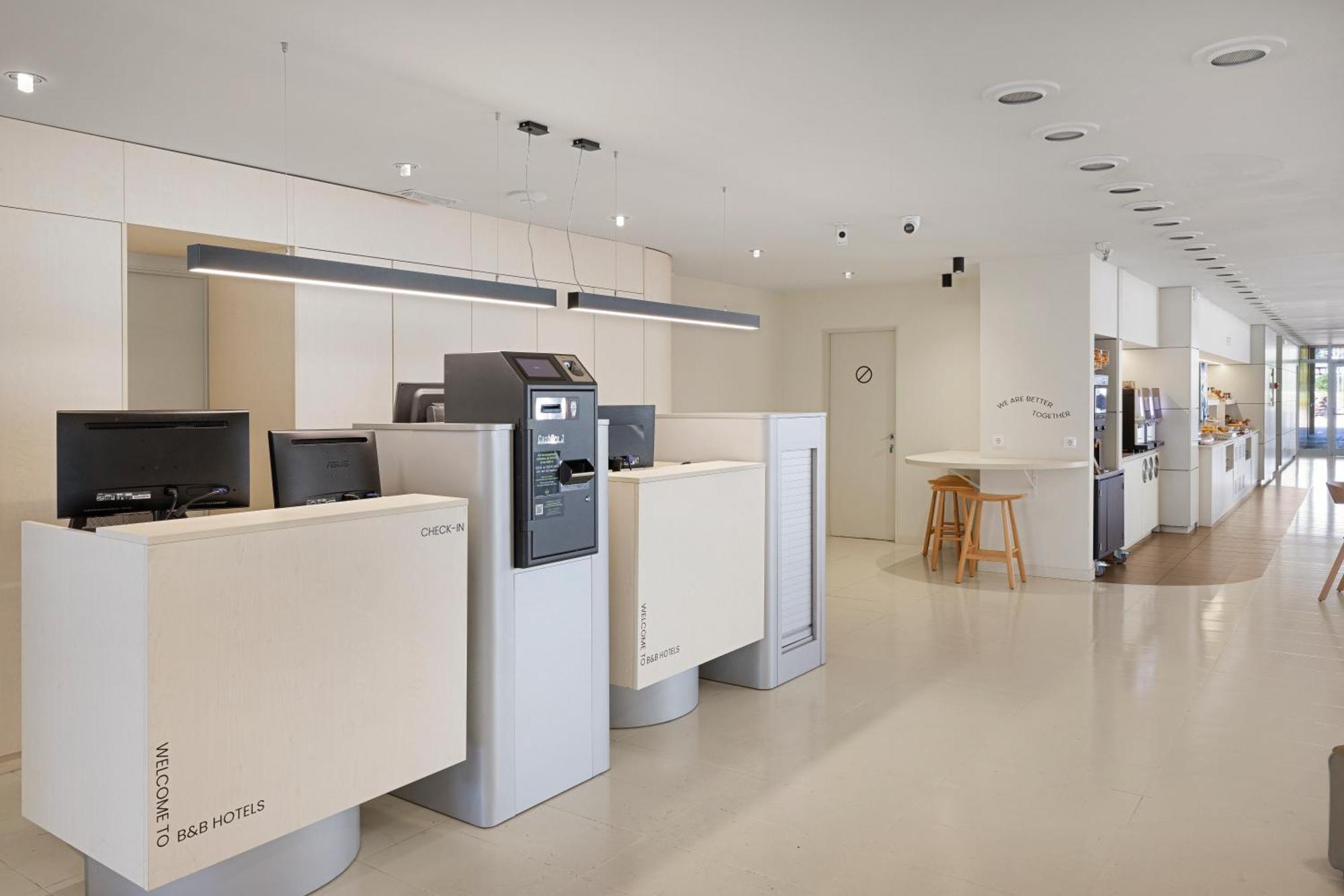 Hotel Girona 3