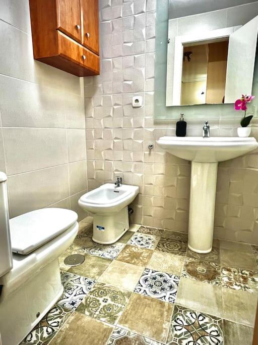 Ks Maral - Kaleria Apartamento *