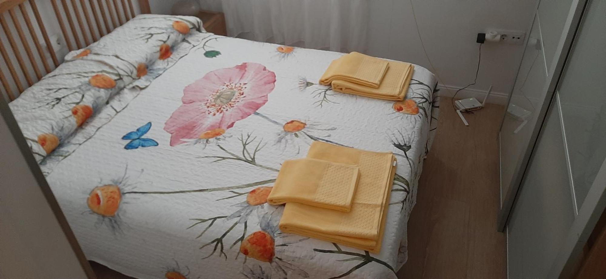 Apartamento Apto Patio Andaluz. Máximo Confort Y Limpieza Cádiz