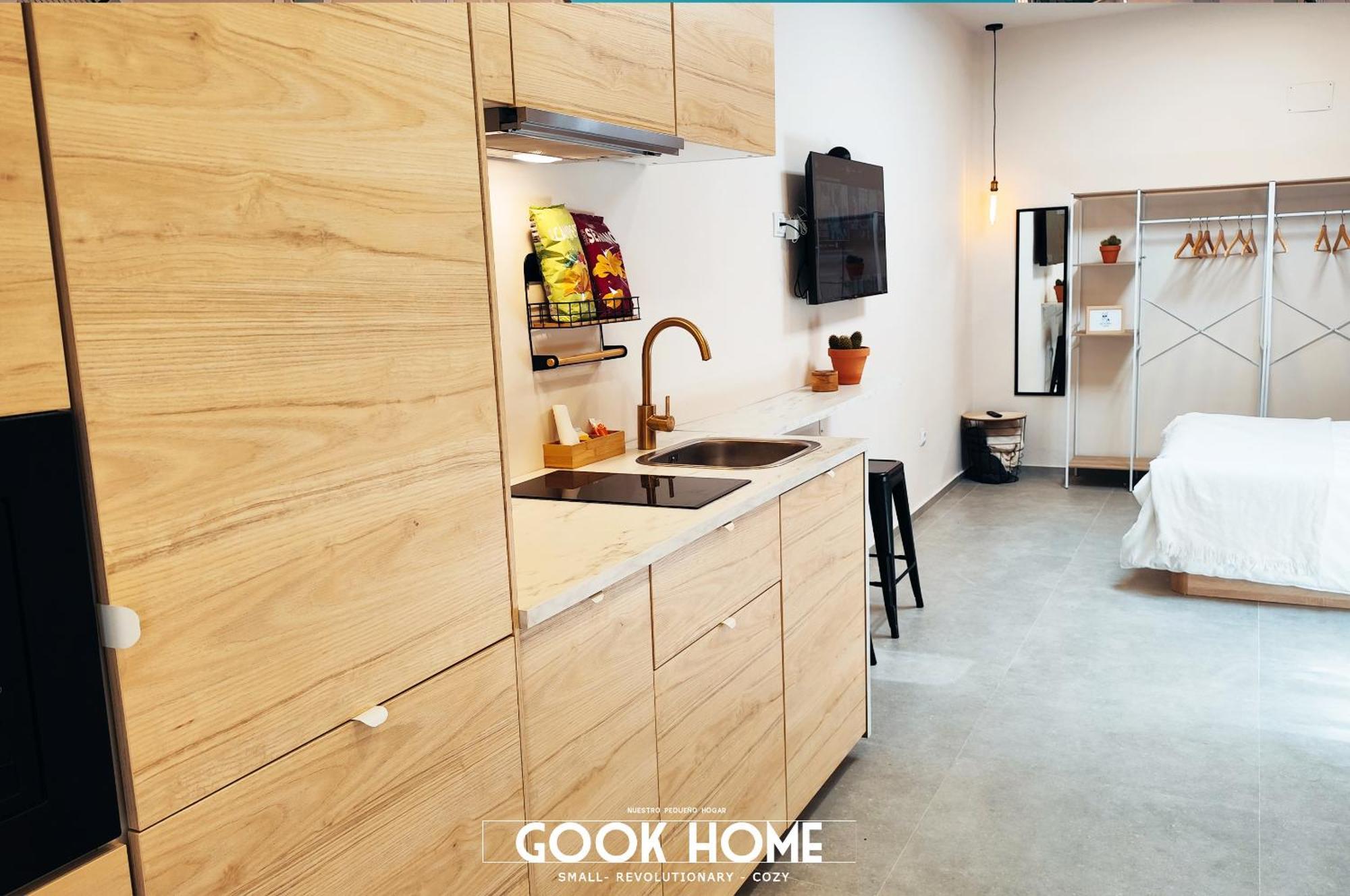 Apartment Gook Center *