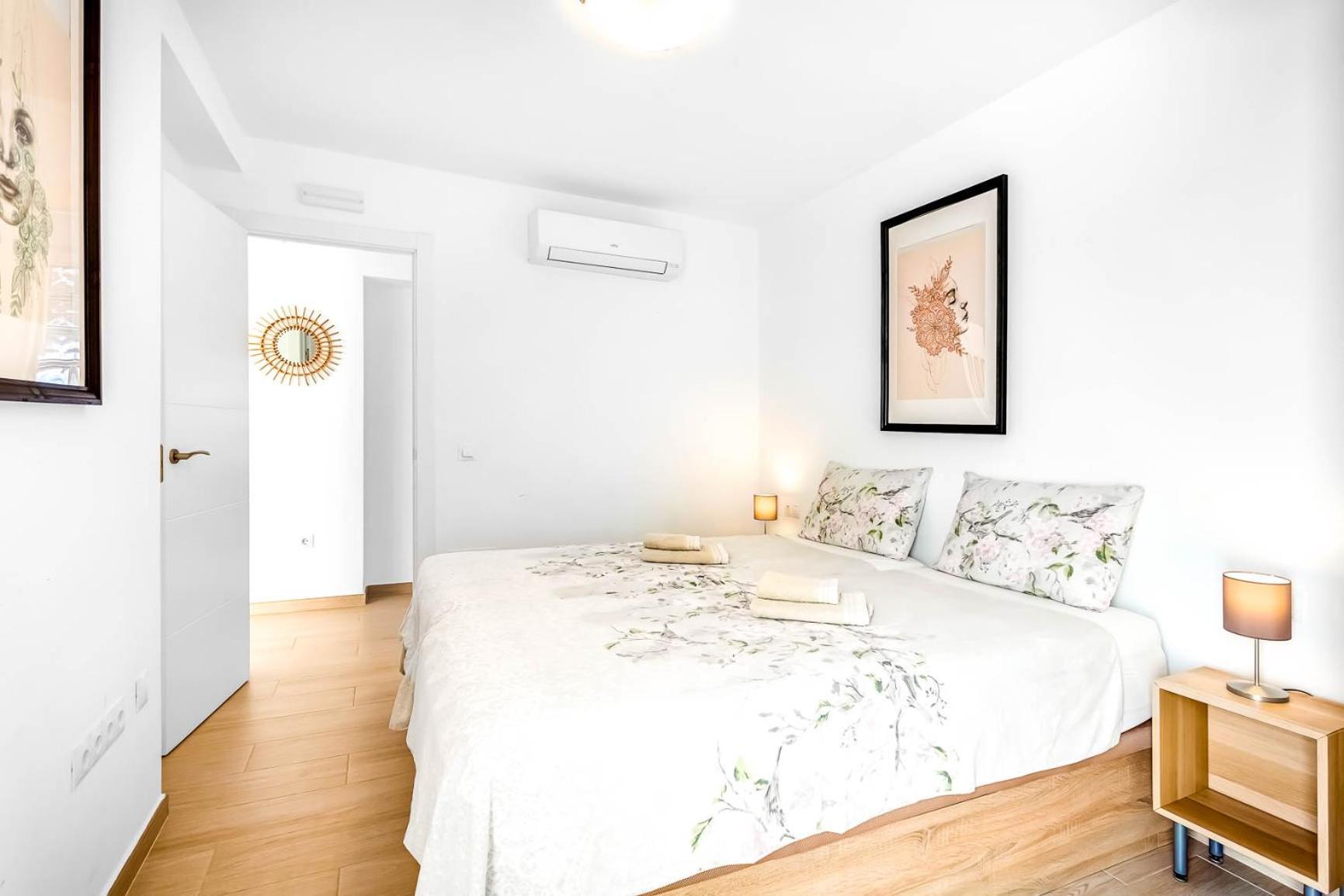 Chispita & Sevilla Torreblanca Apartamento