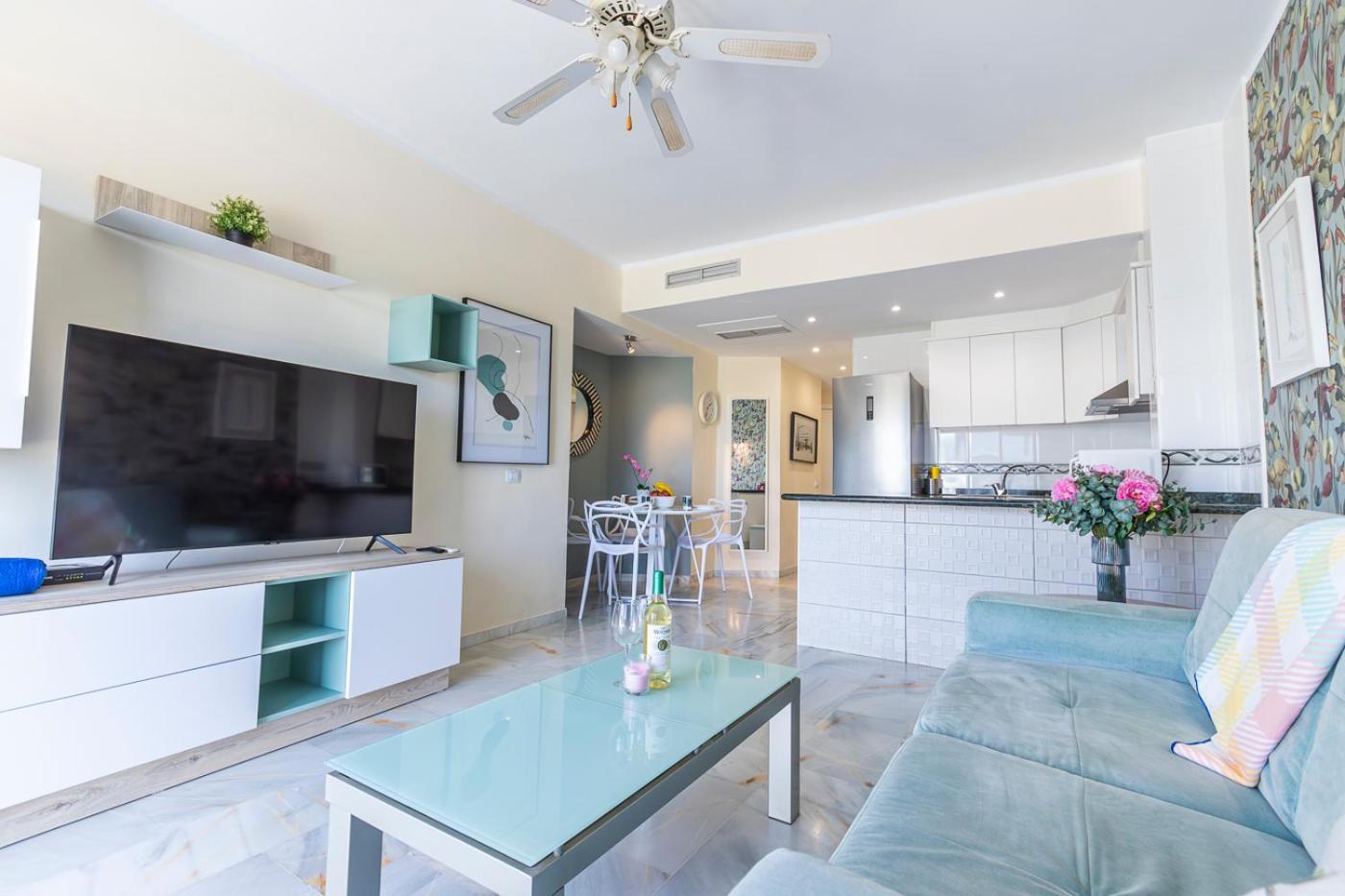Apartment In Beachfront Complex In El Duque Area, *