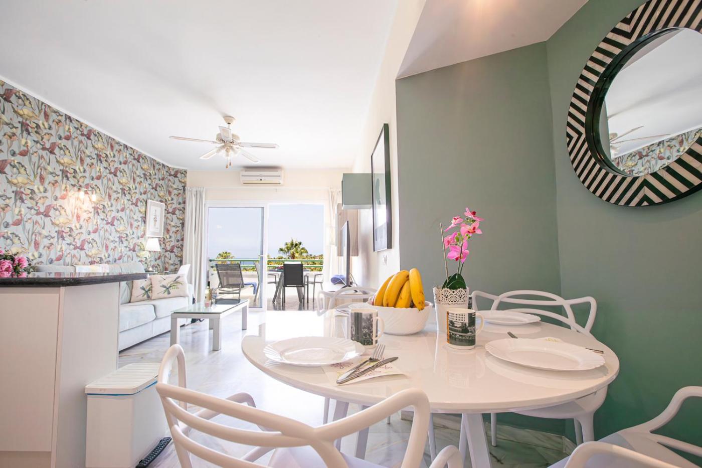 Apartment In Beachfront Complex In El Duque Area,