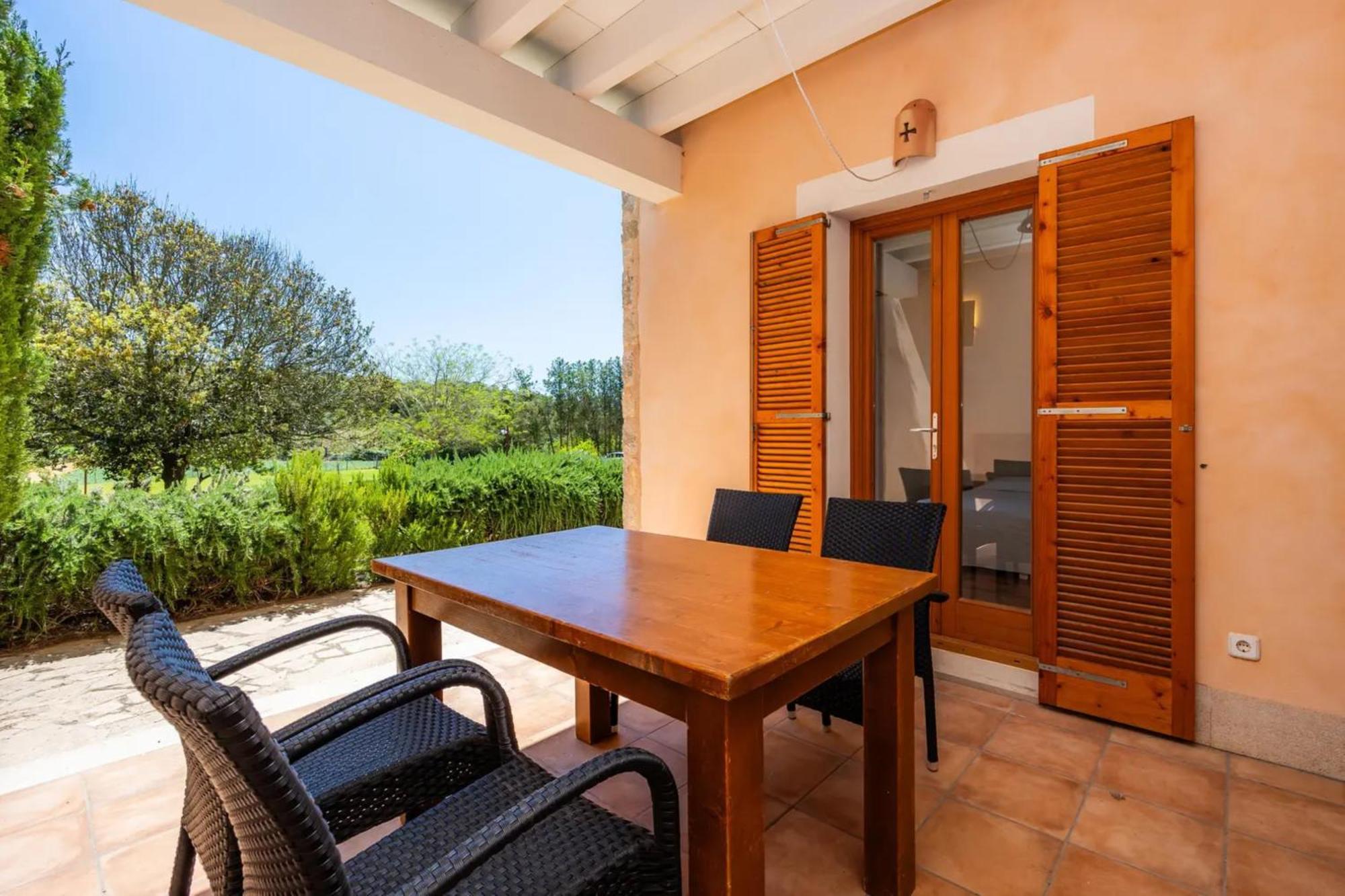 S'hort De Sa Bagura Farm stay