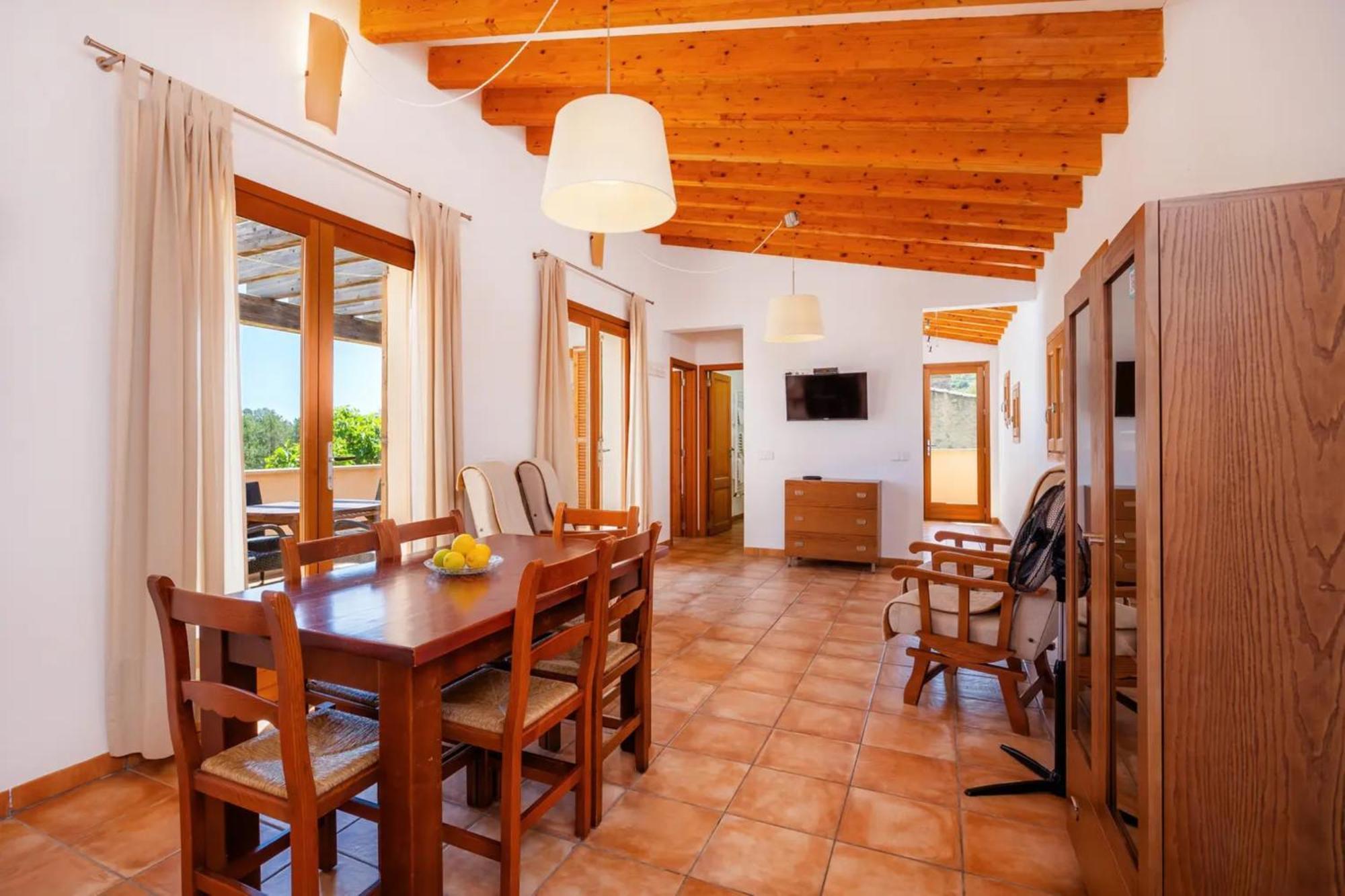 S'hort De Sa Bagura Farm stay *
