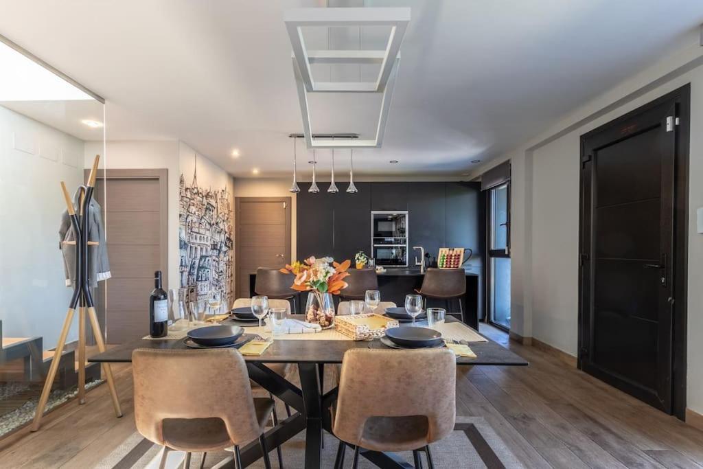 Casa Unifamiliar Con Vistas Al Paisaje Y Encanto En El Corazon Del Pais Vasco,espana Сasa de vacaciones Mungia