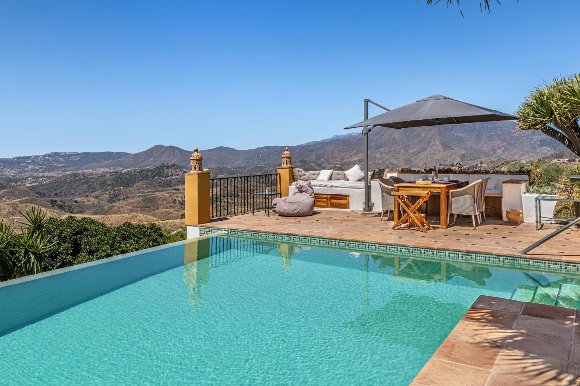 Lechuza Villa Mijas