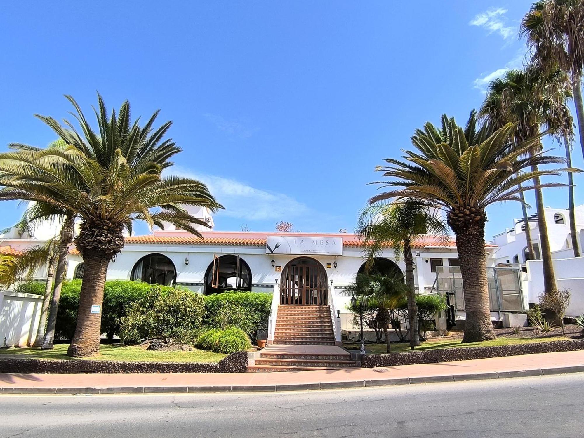 Apartamento Fairways Club - Teide View Oasis - Heated Pool, Family