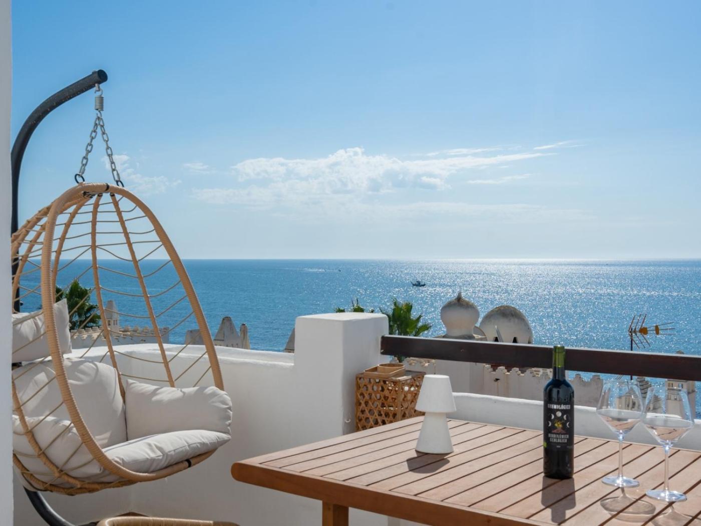 Cosy With Direct Access To The Sea *