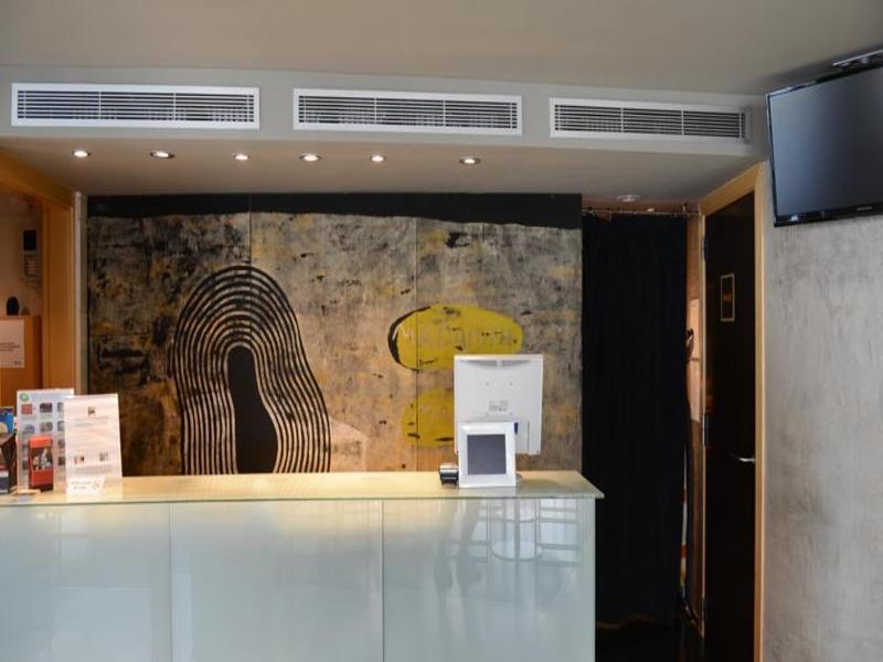 Apartamento Turisticos Madanis L'Hospitalet de Llobregat