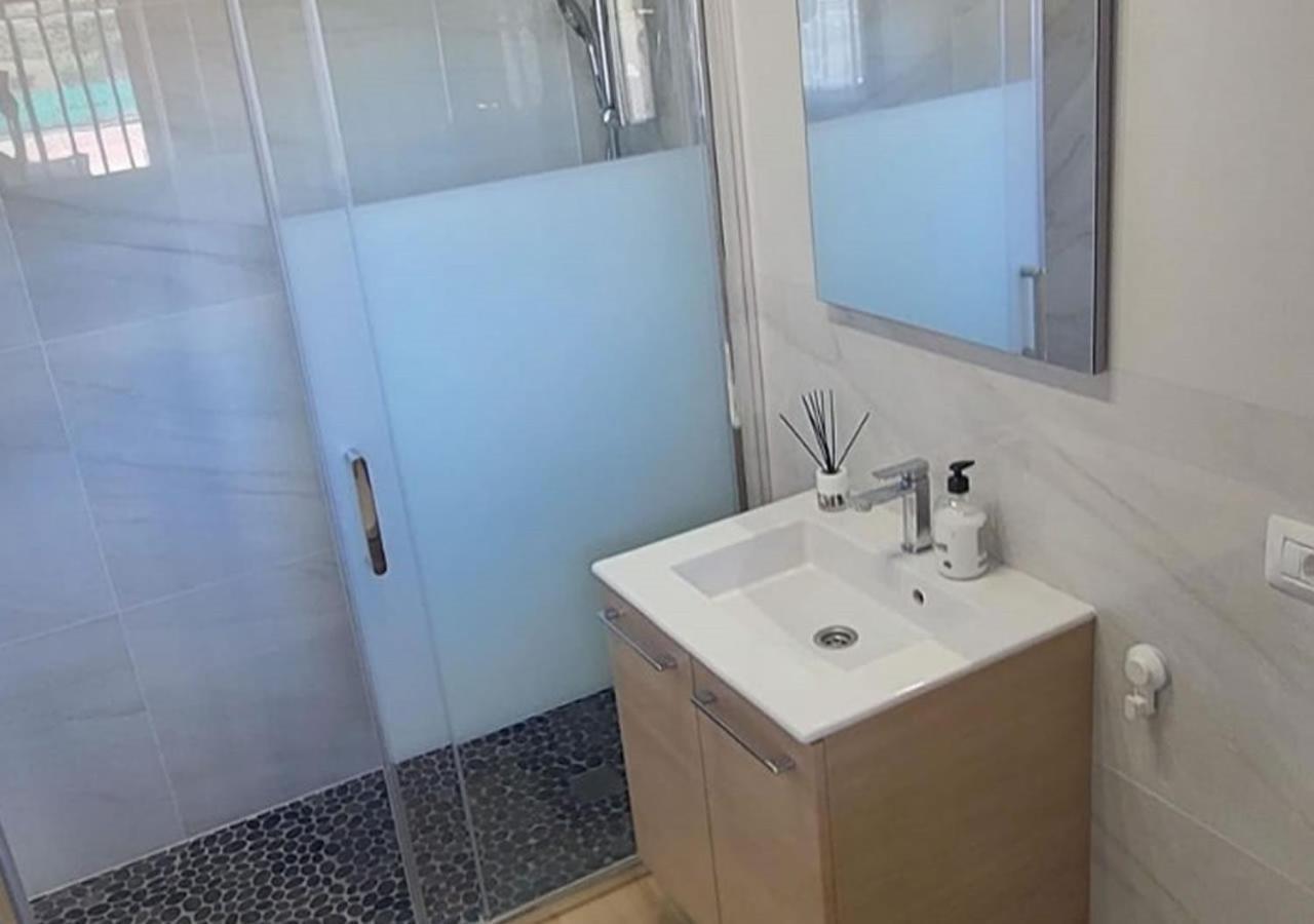 Apartment Estudio En Torres Del Sol En Lado Del Mar Arona (Tenerife)