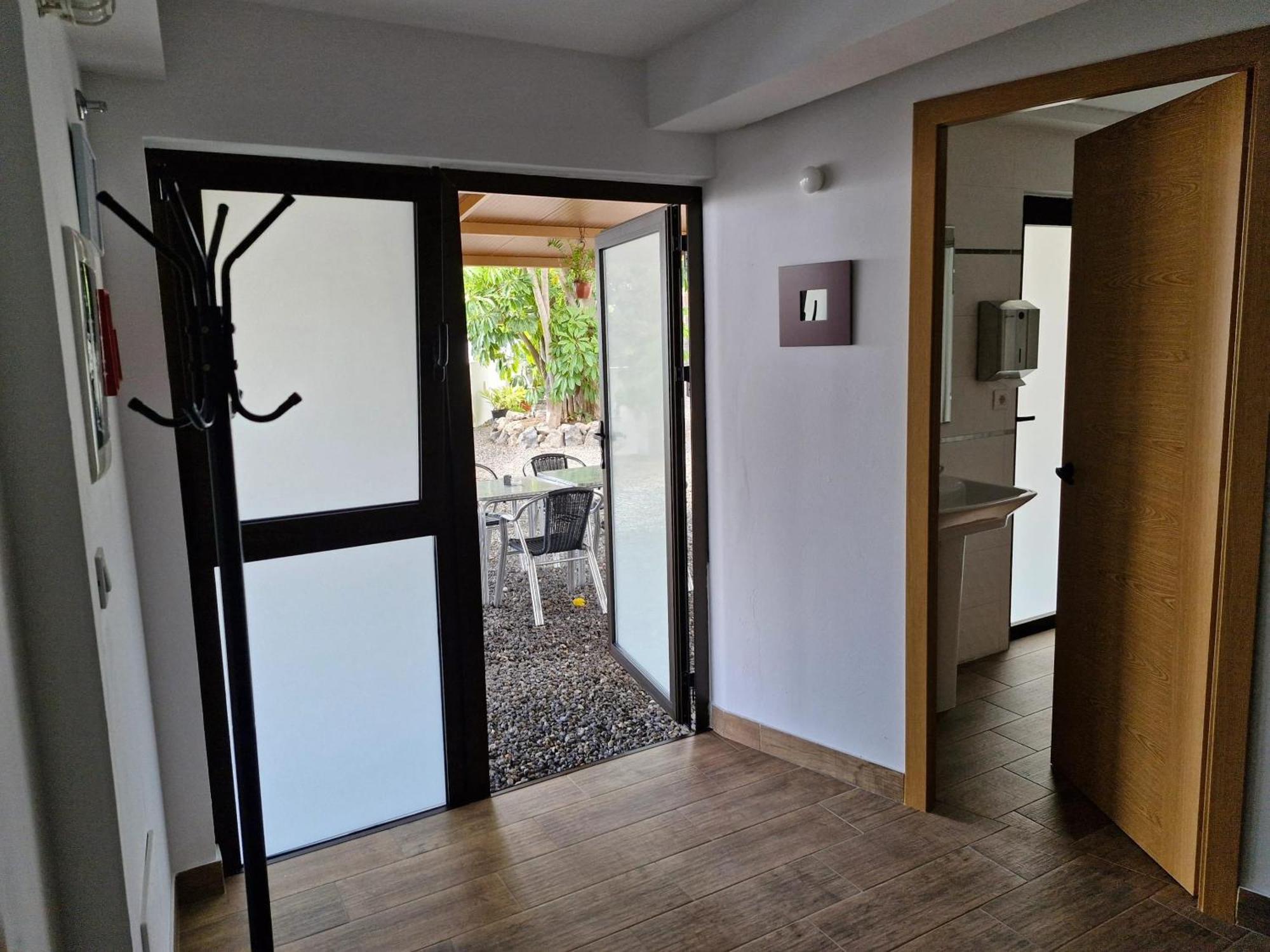 With Stunning Views In 50 M² + Close To The Sea *