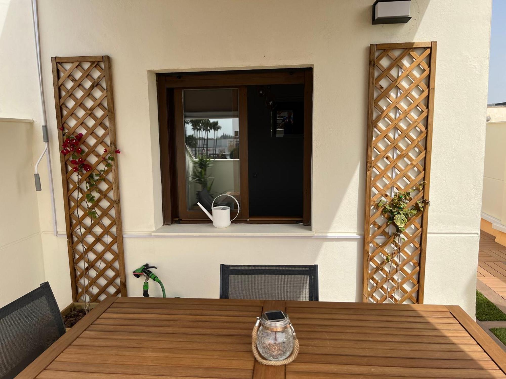 Apartamento Duplex Con Terraza Privada Y Parking A 15 Minutos De Sevilla