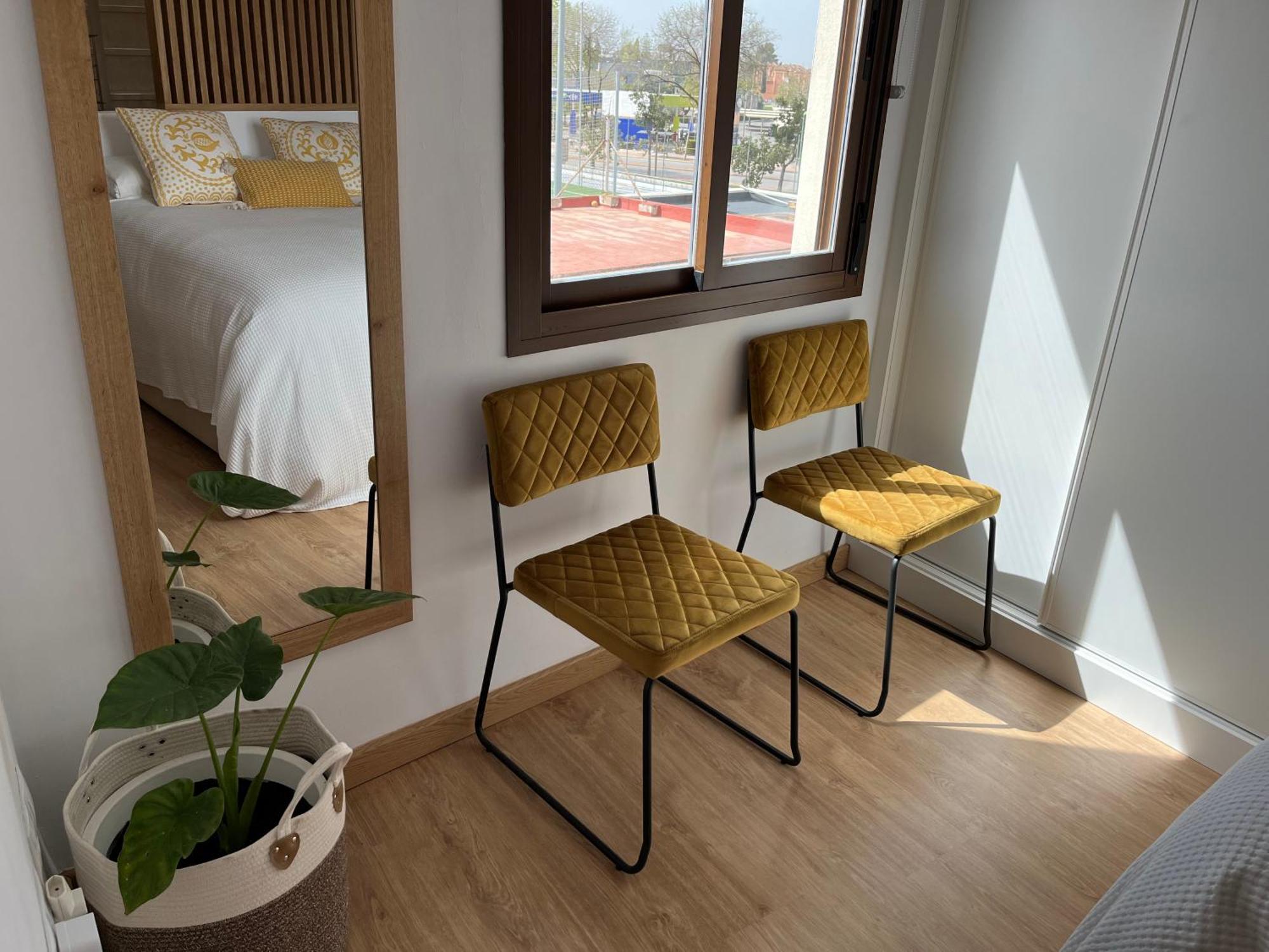 Apartamento Duplex Con Terraza Privada Y Parking A 15 Minutos De Sevilla *