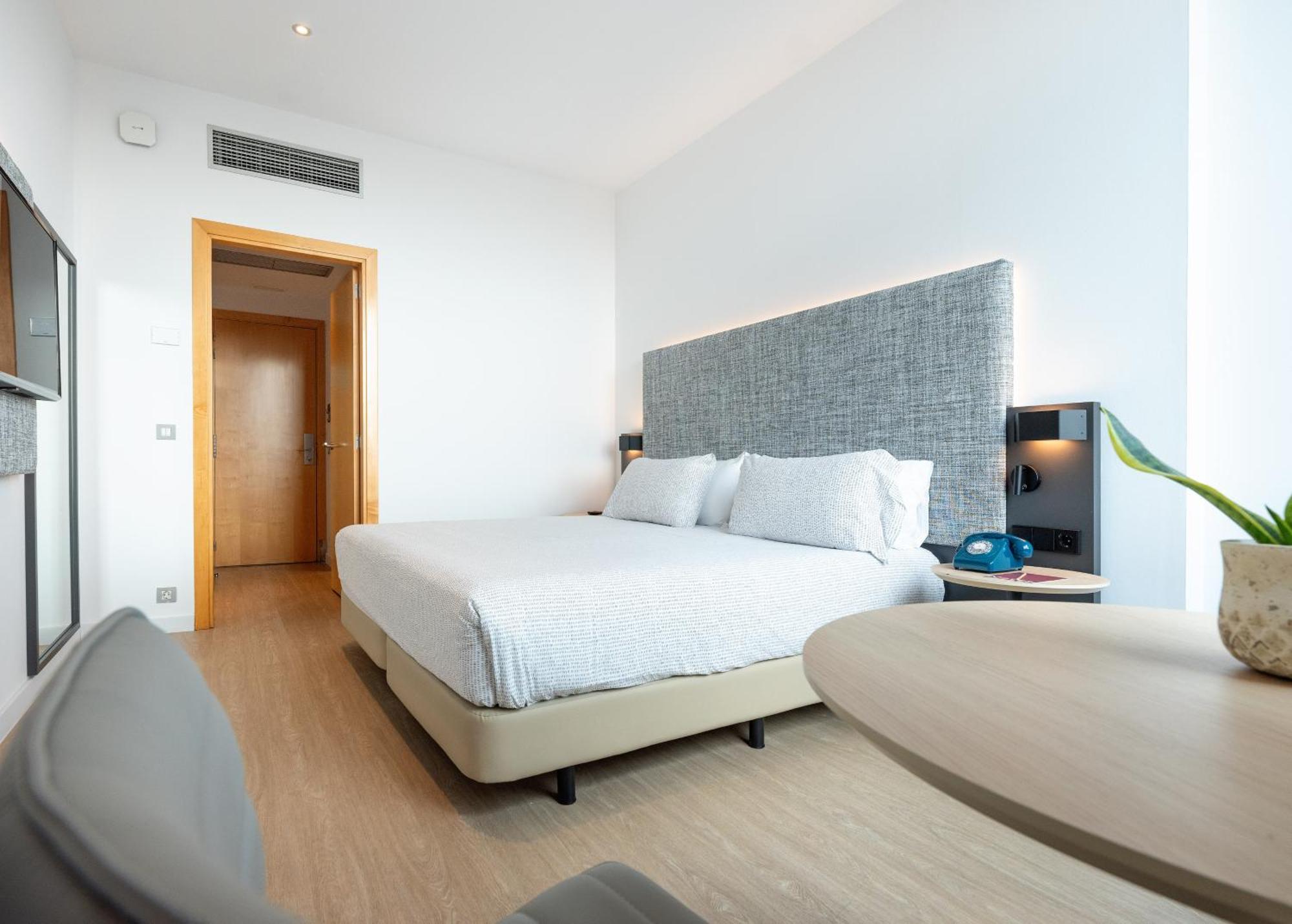 Hotel Barcelona Aeropuerto, Affiliated By Meliá 4*