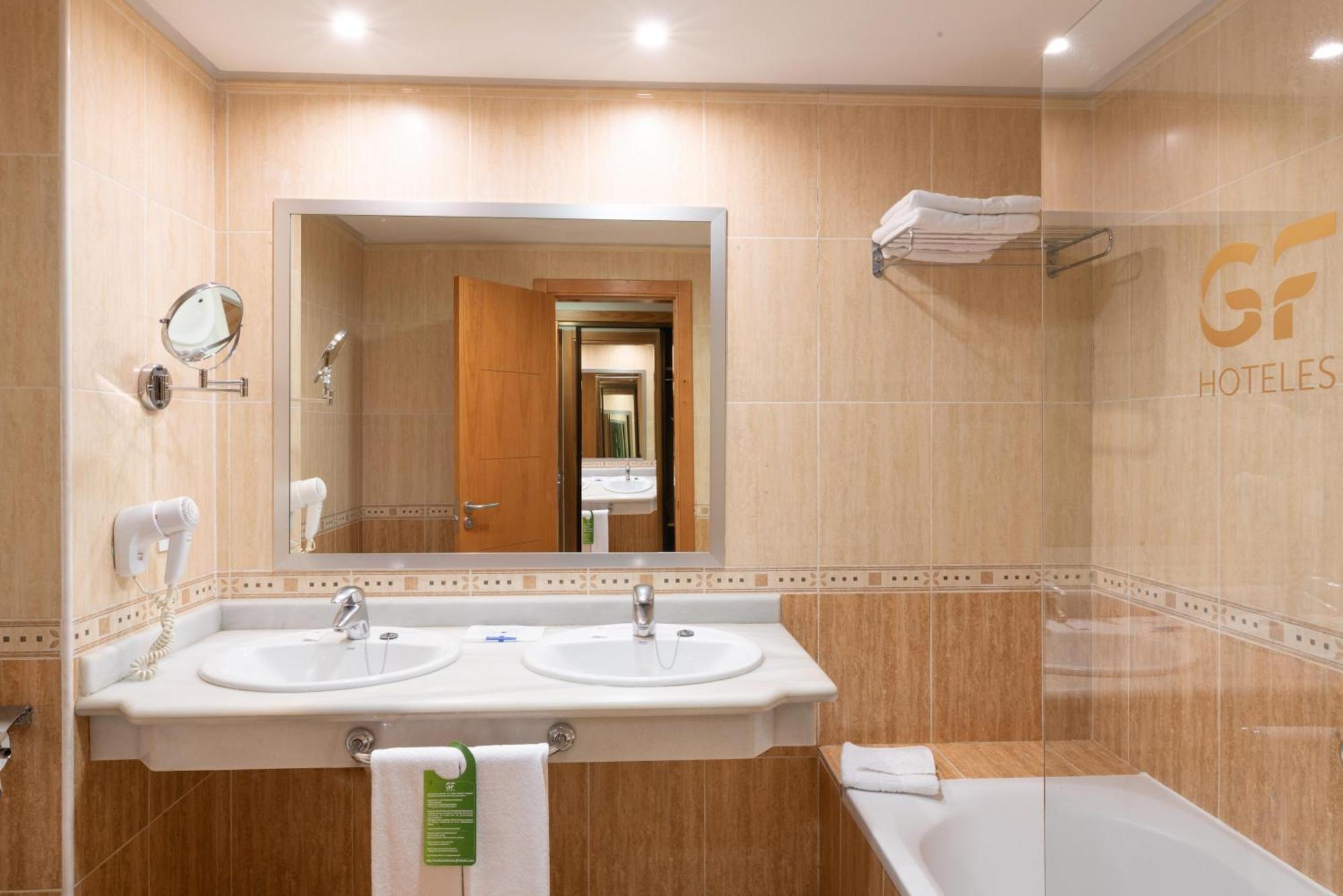Gf Fañabe Hotel 4*