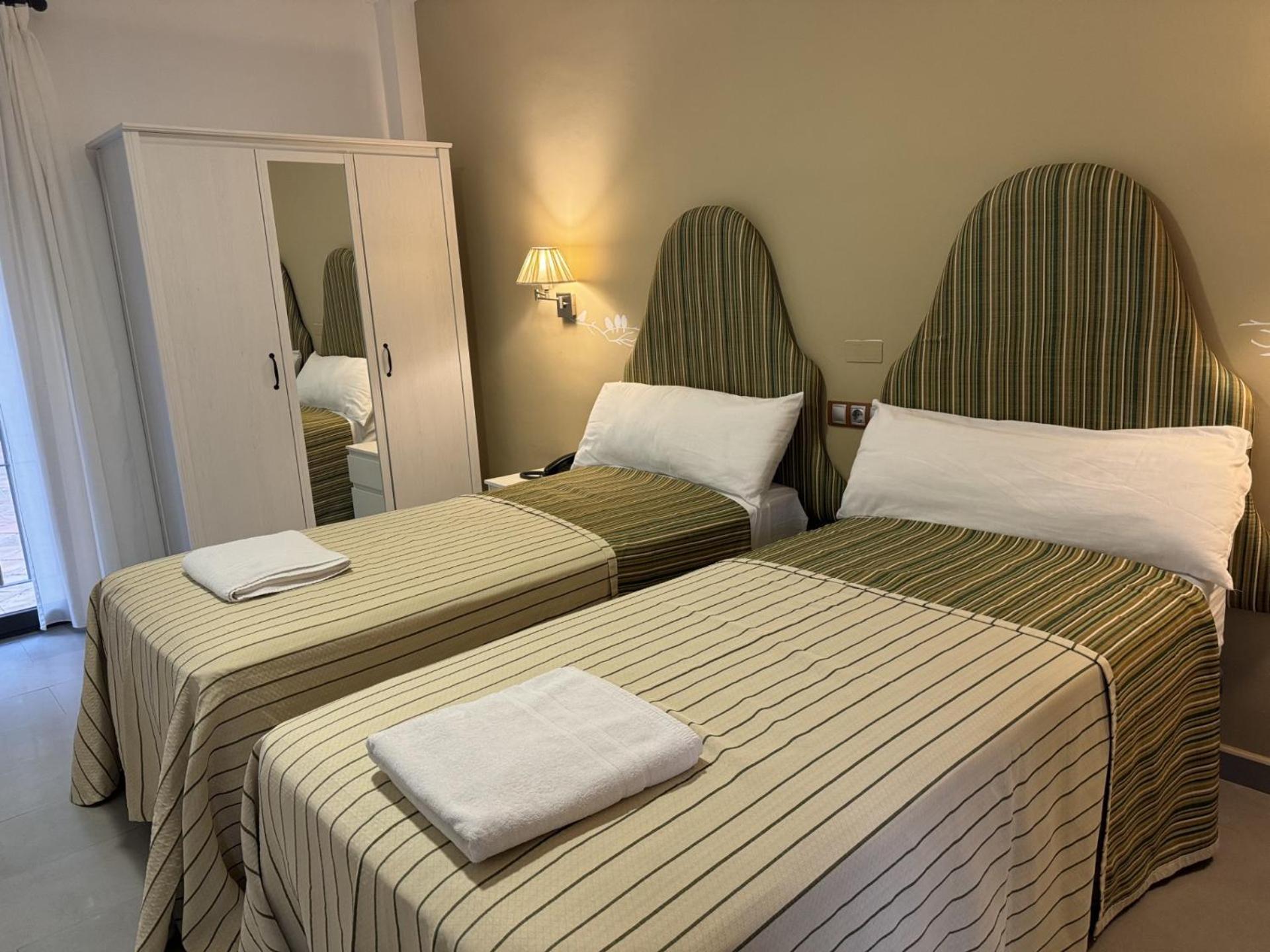 Rural La Alcanacia Hotel Zujar