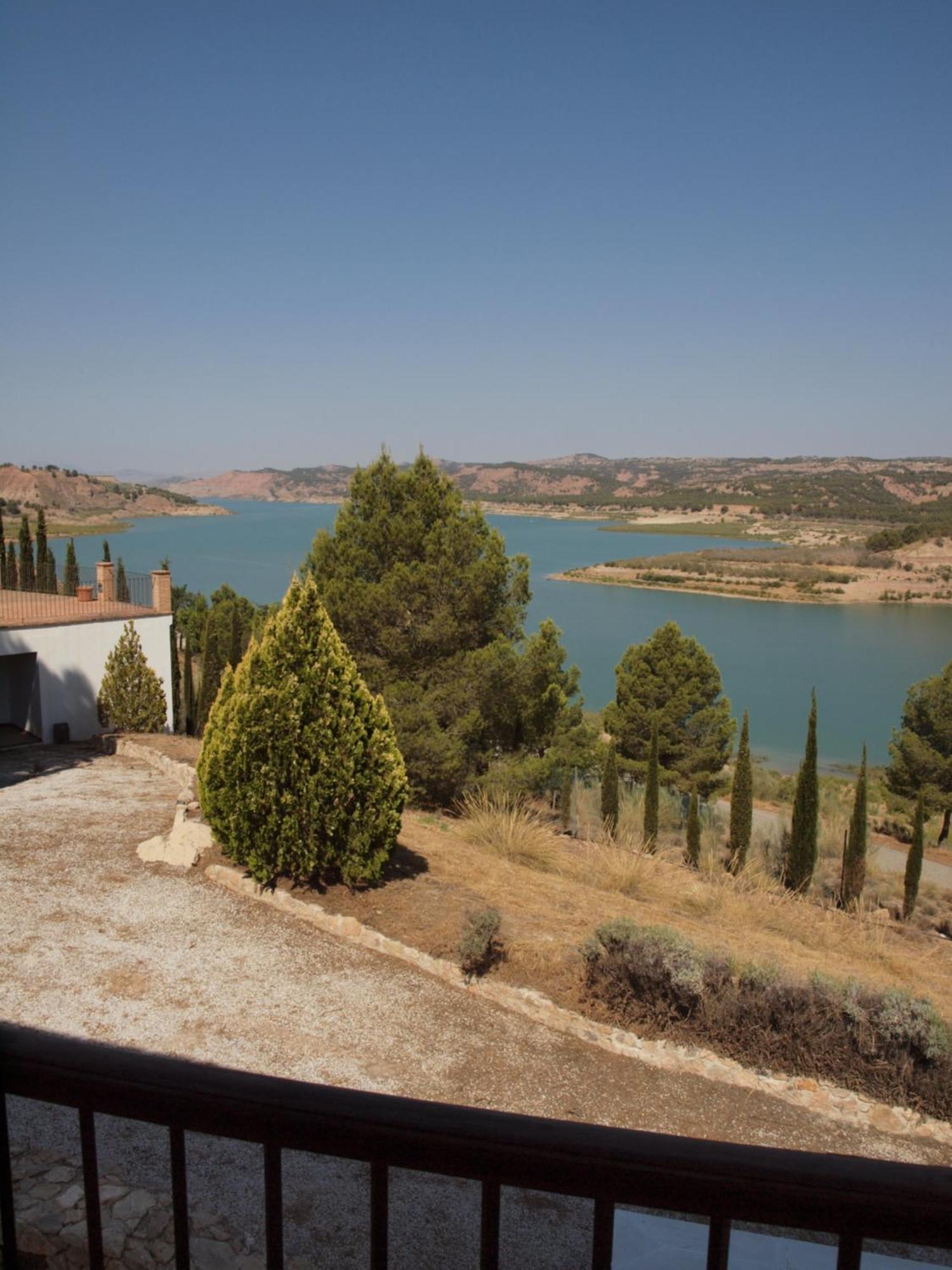 Rural La Alcanacia 3*