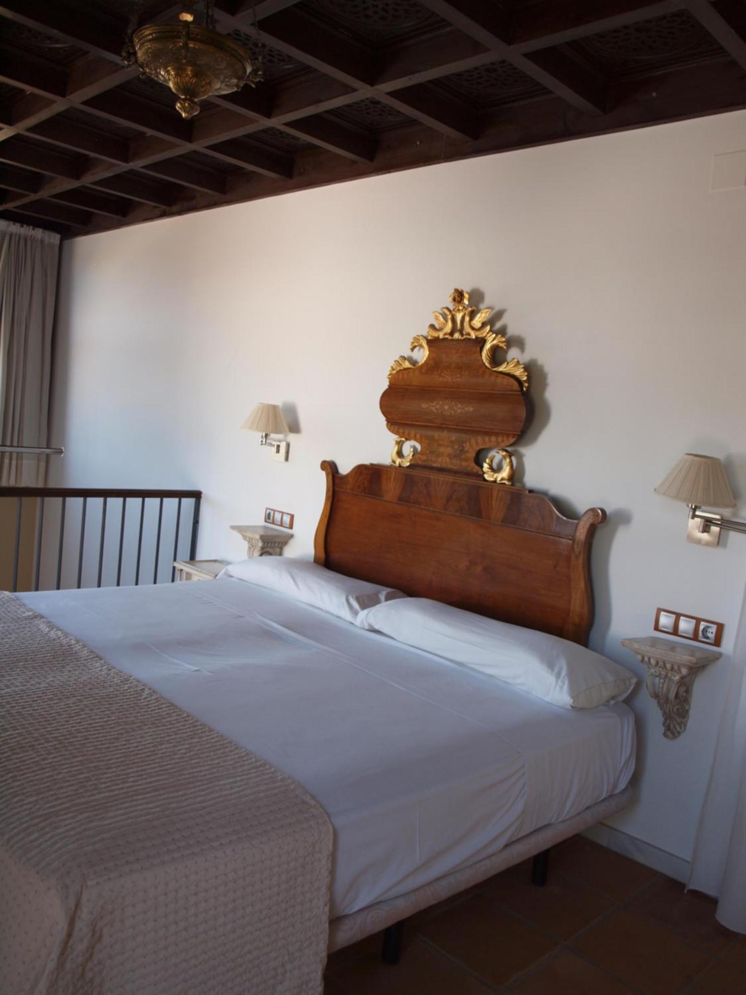 Hotel Rural La Alcanacia