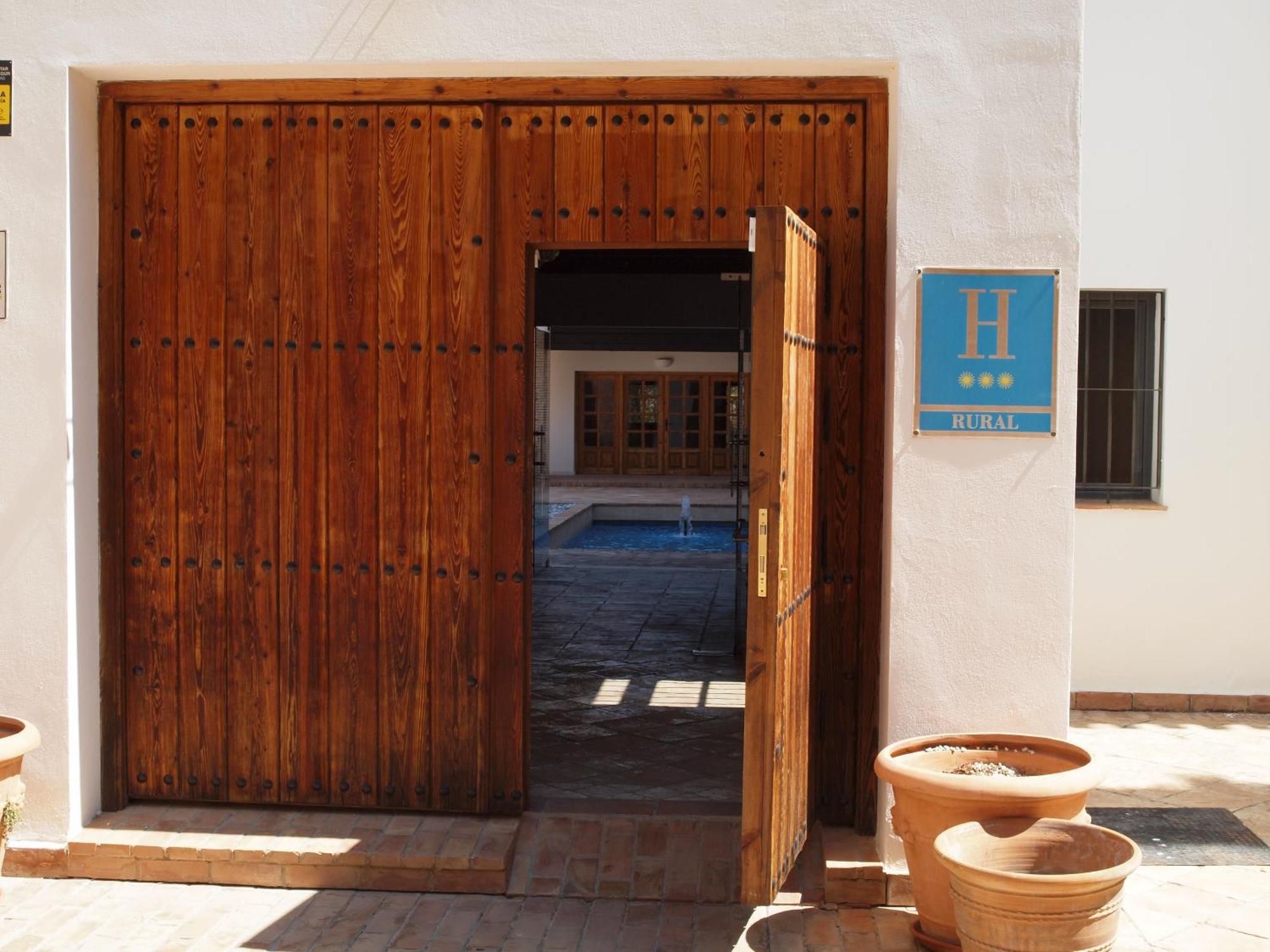 Rural La Alcanacia Hotel 3*
