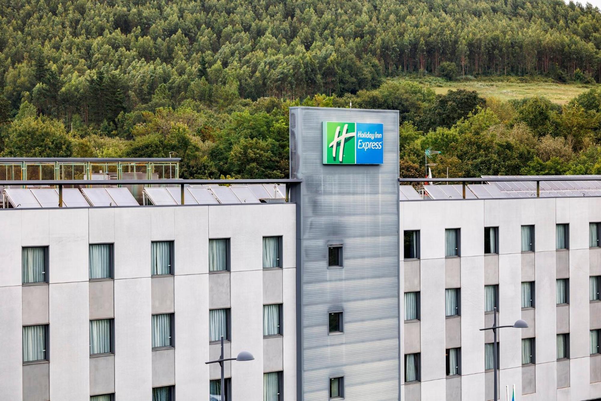 Express Bilbao Airport By Ihg Hotel