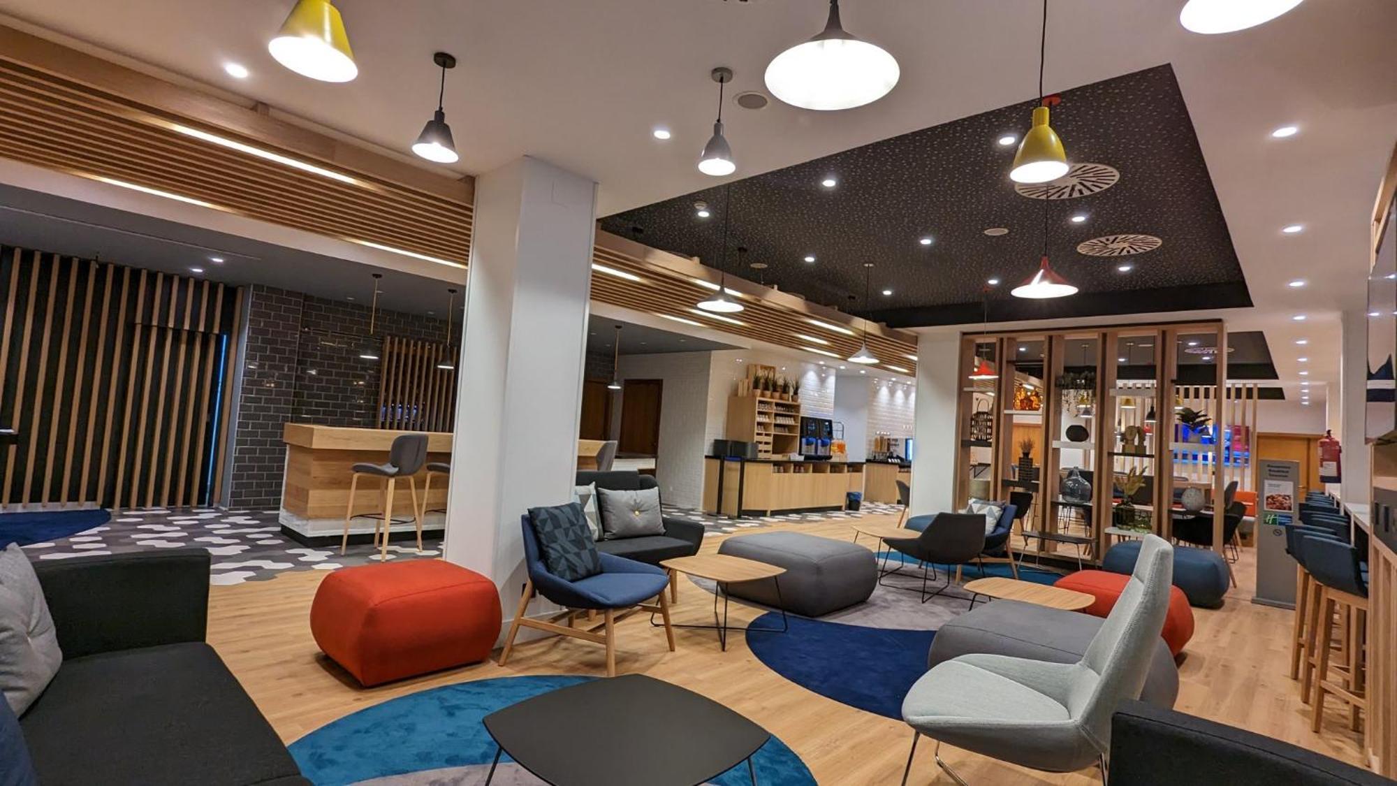 Express Bilbao Airport By Ihg Hotel