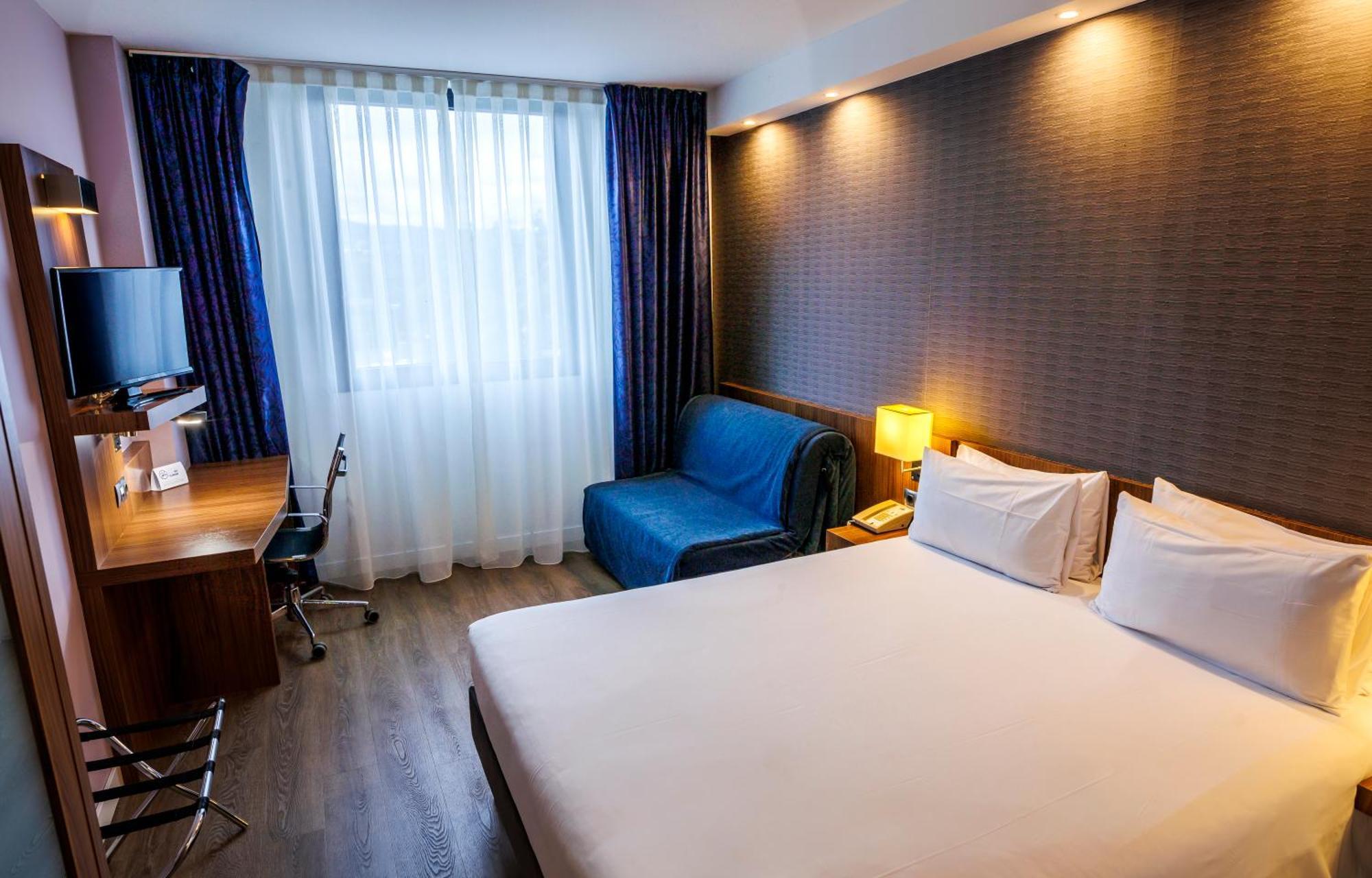 Express Bilbao Airport By Ihg Hotel Derio