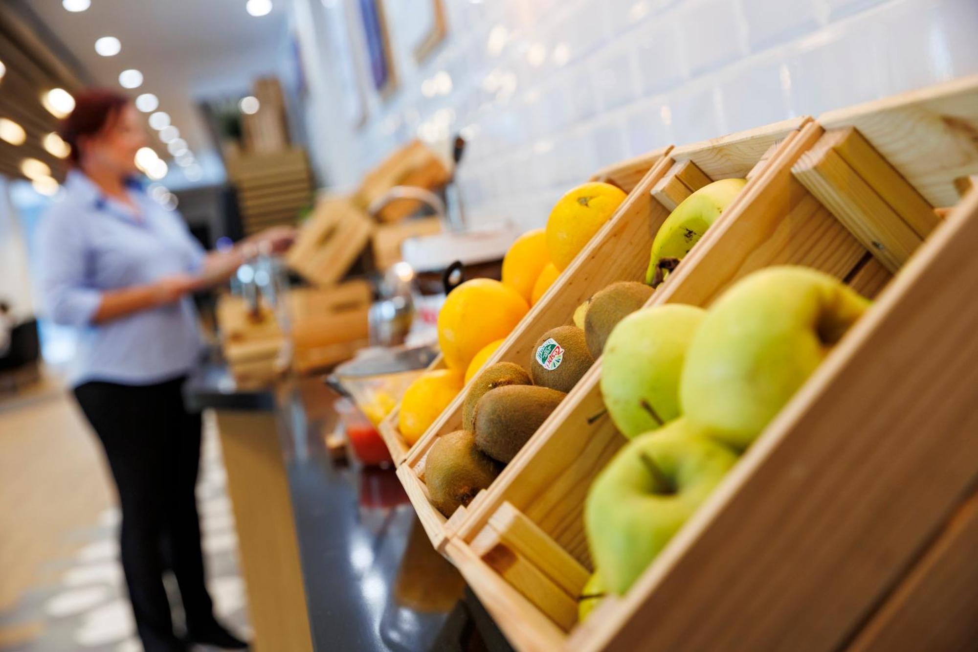 Express Bilbao Airport By Ihg Hotel