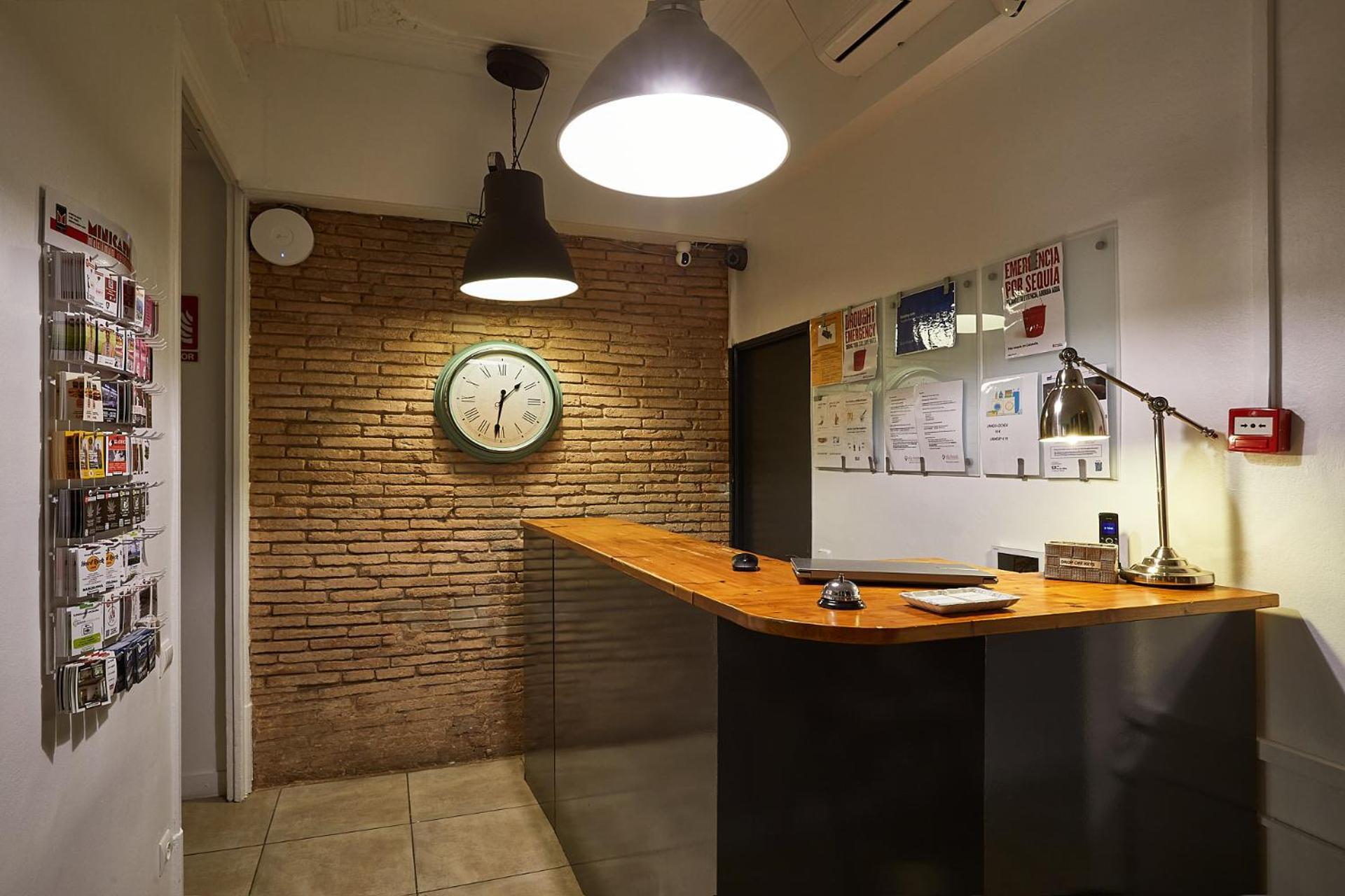 Ella Hostel Gran Via Barcelona