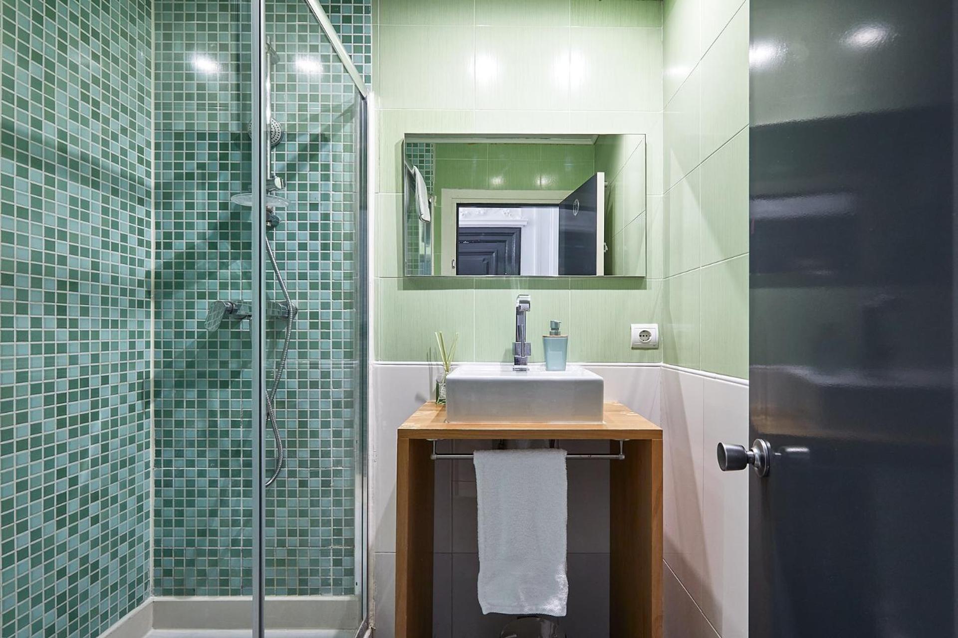 Ella Hostel Gran Via 2* Barcelona
