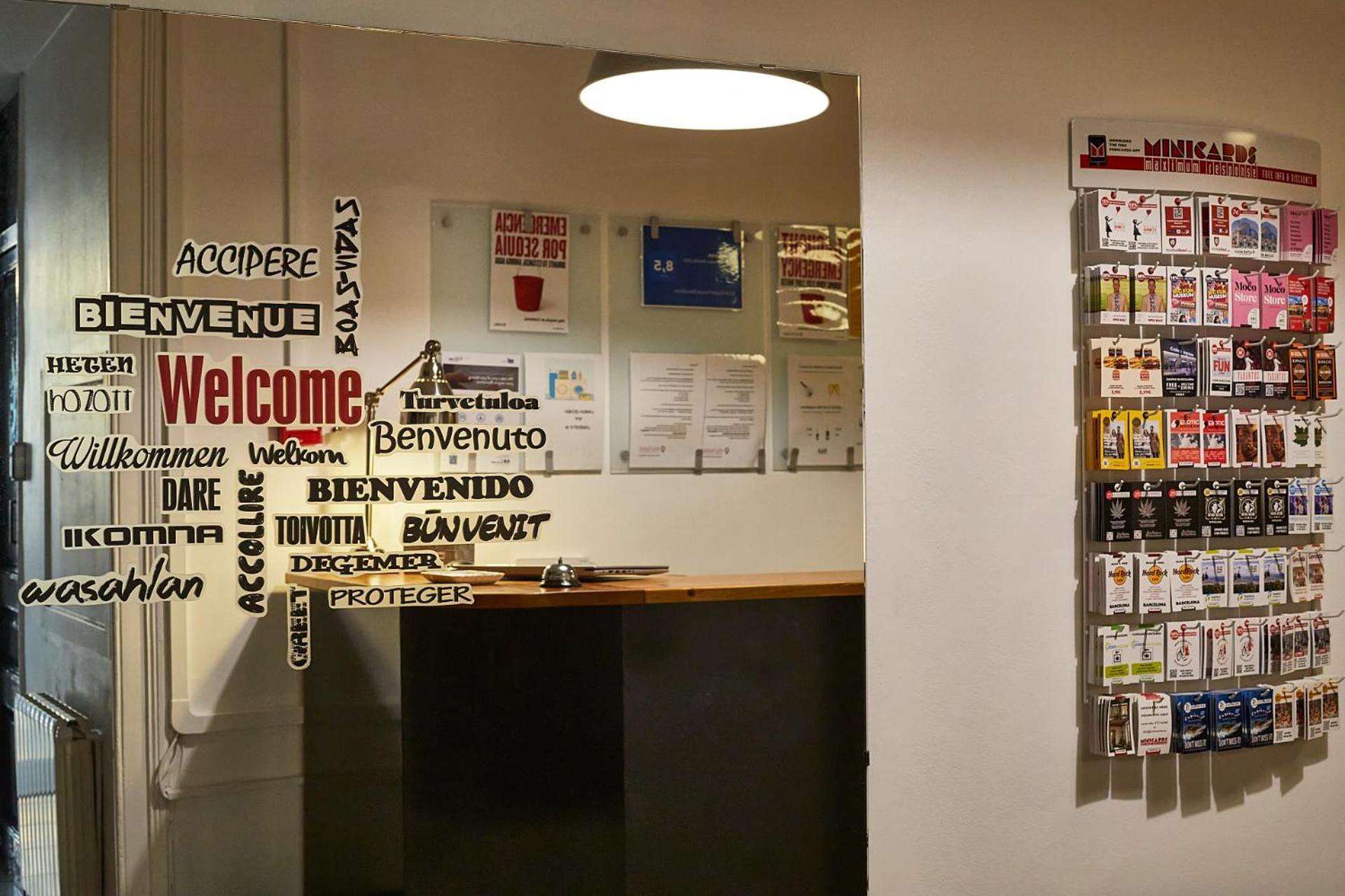 Guest house Ella Hostel Gran Via Barcelona