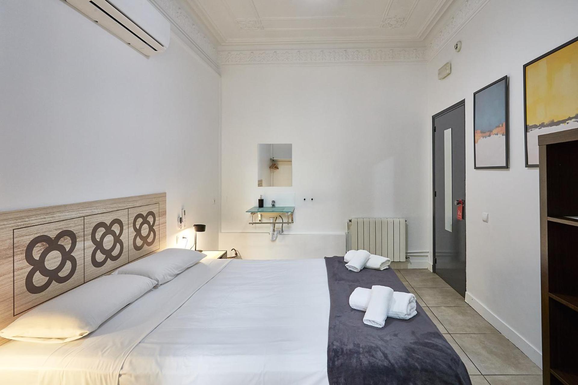 Guest house Ella Hostel Gran Via