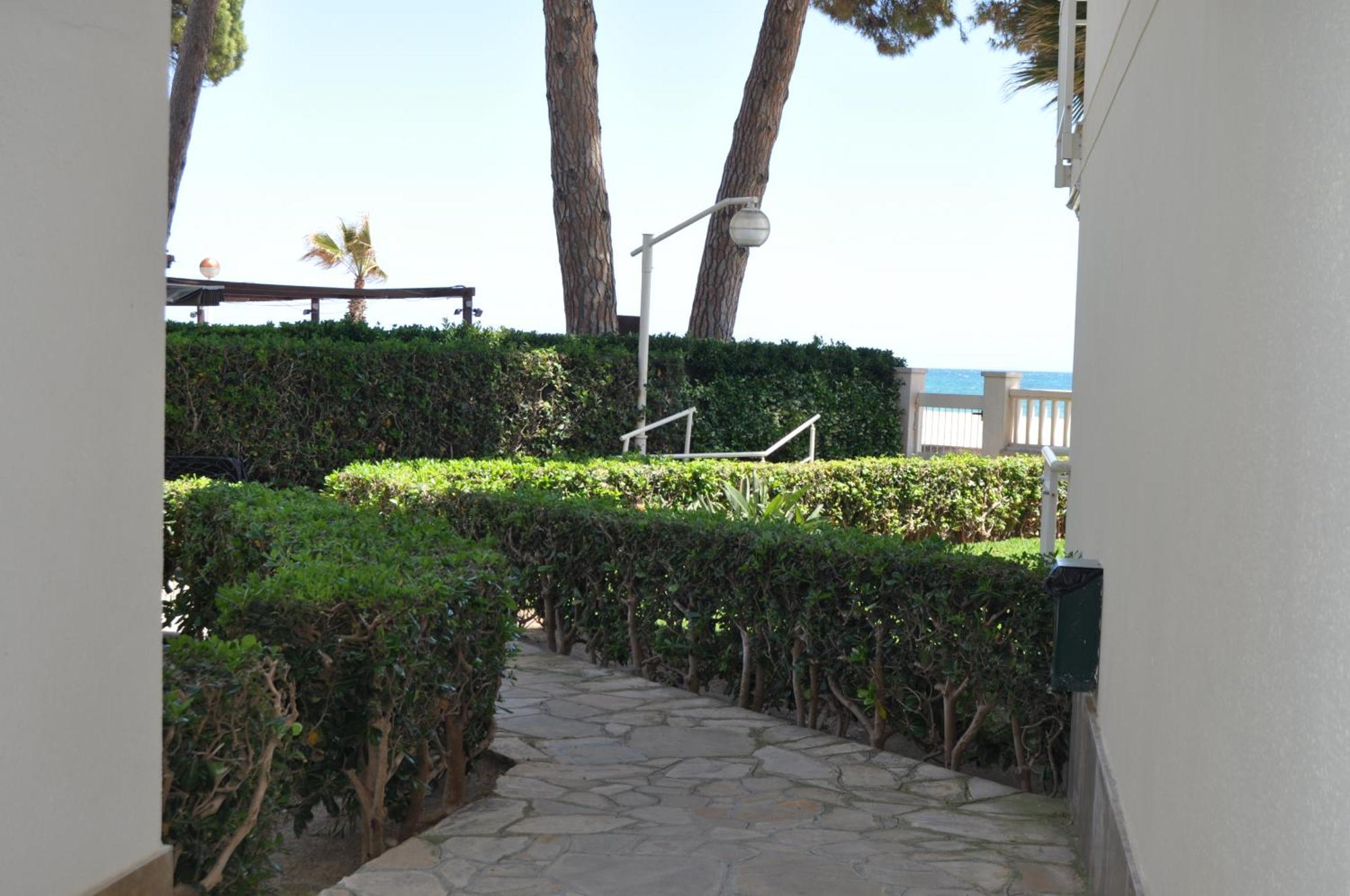 Apartamento Primera Linea De Mar En *