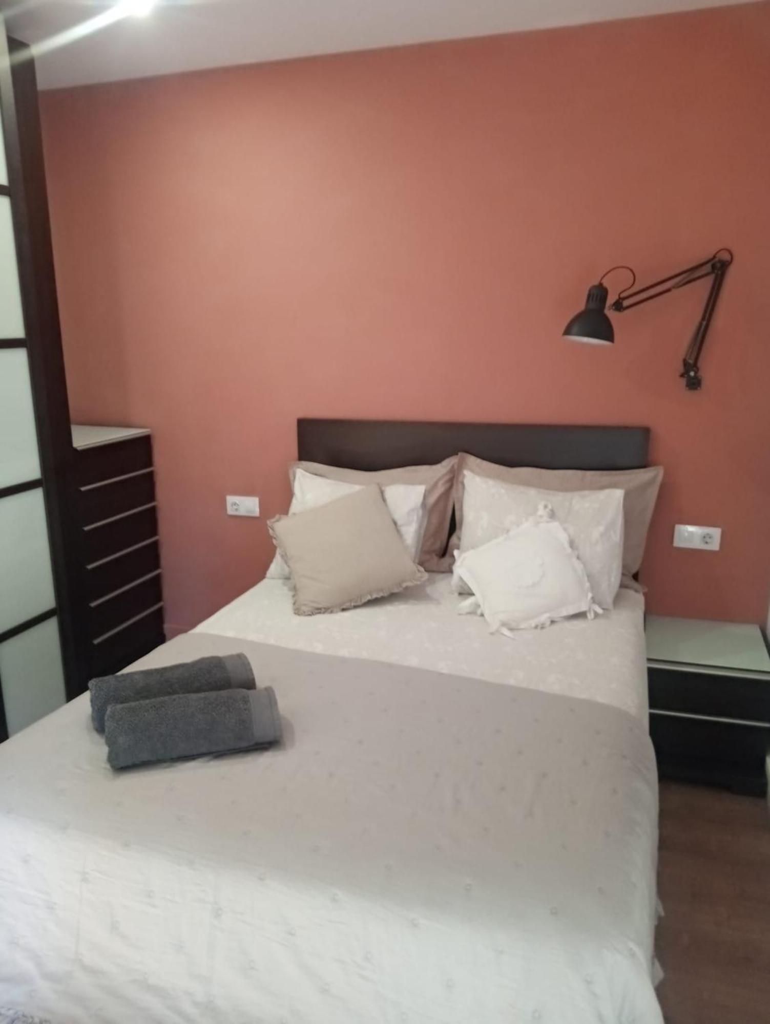 Apartment Com A Casa Falset