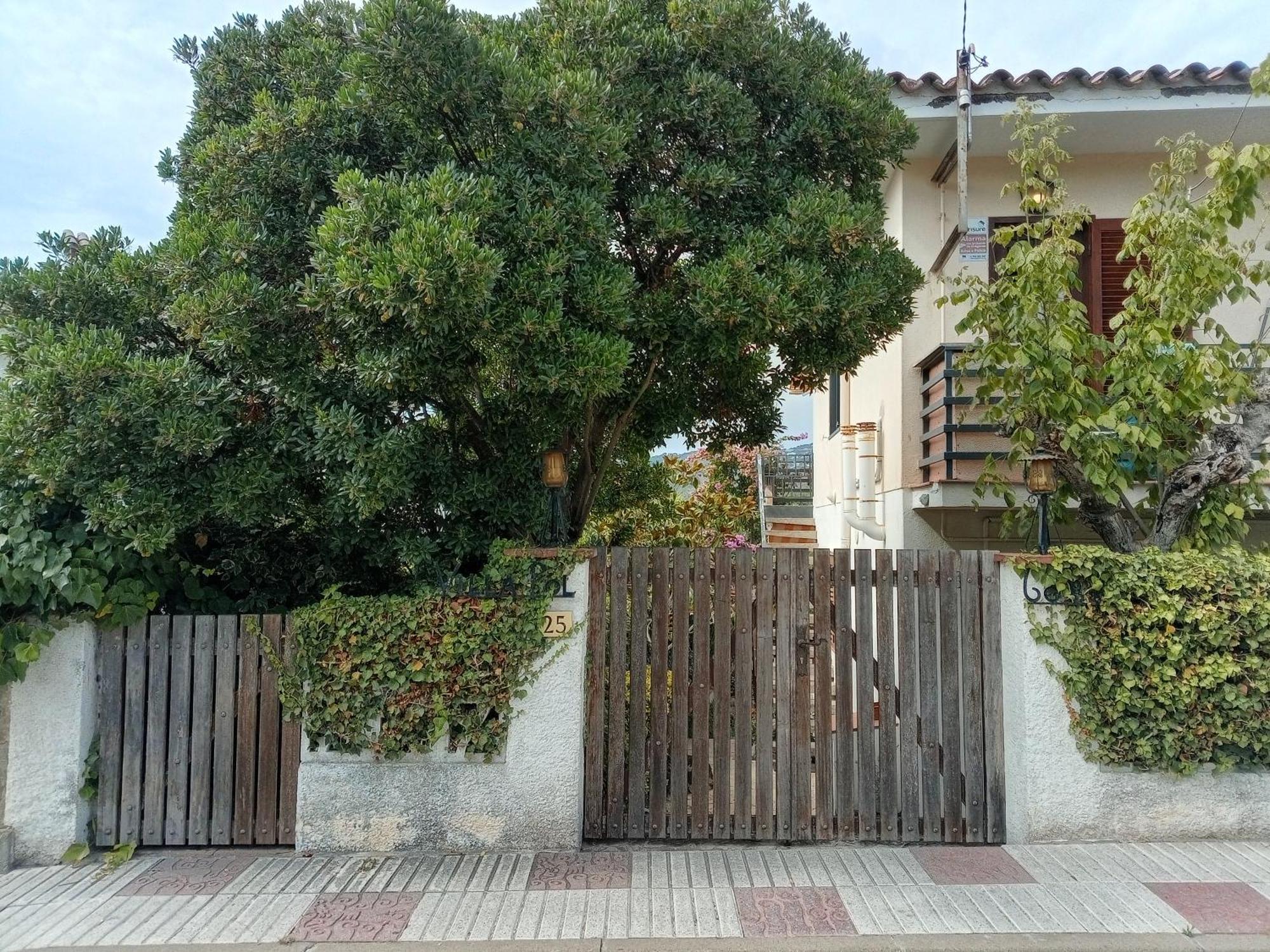 A S'agaro, 1er Etage, 3 Vue Vallee, Balcon Apartment