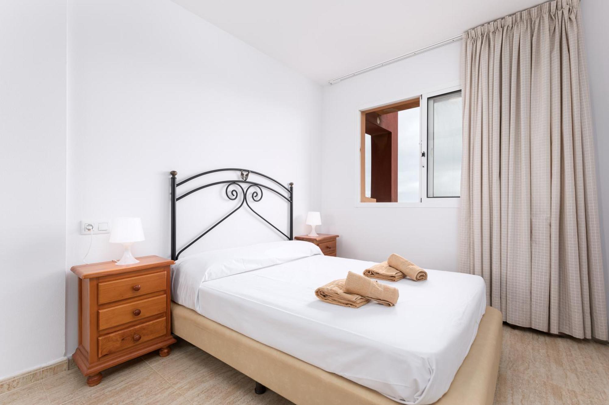 2br Apt Fuerteventura - Pool & Beach