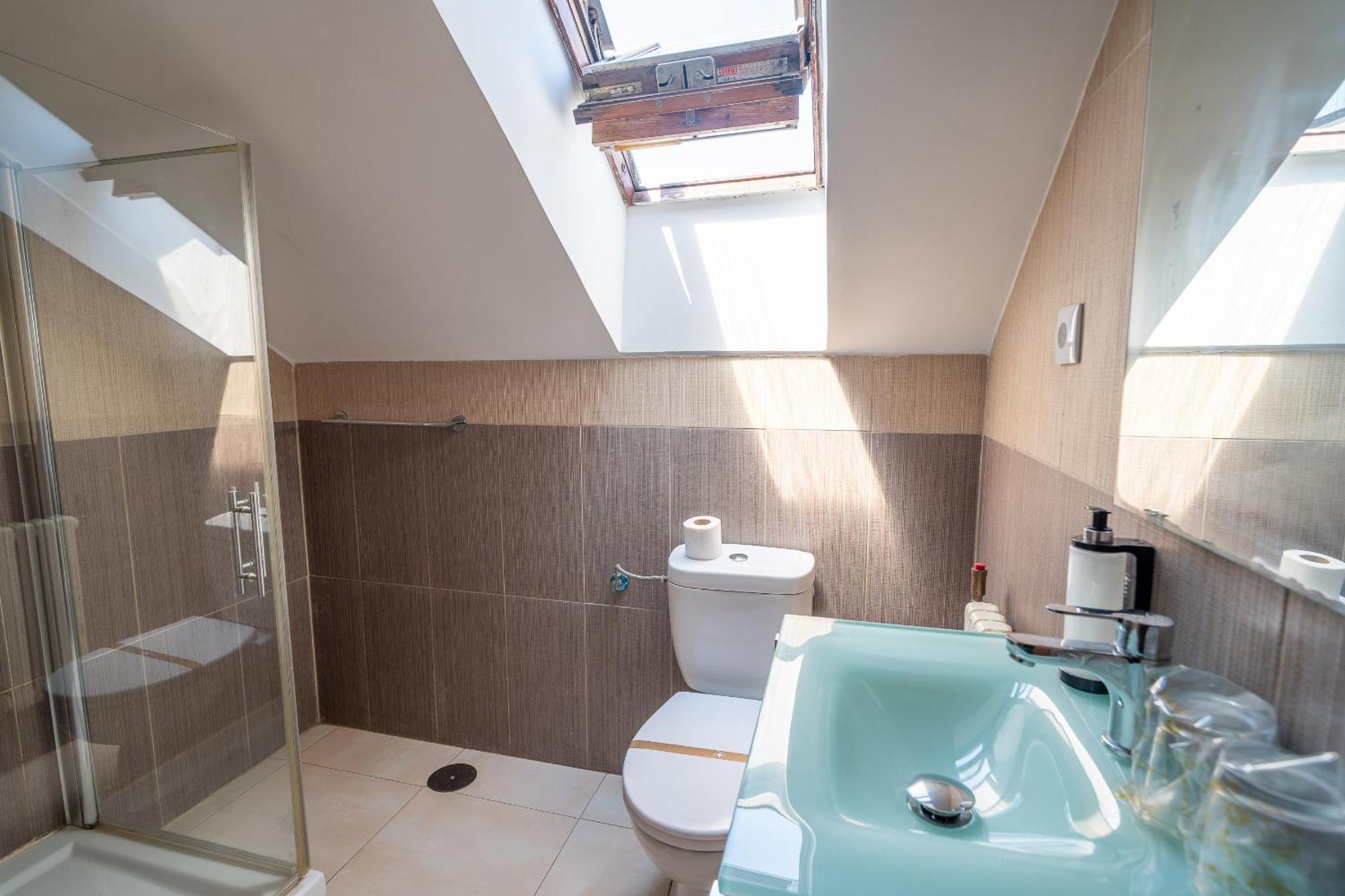 Valdecilla 3000 Guest house *