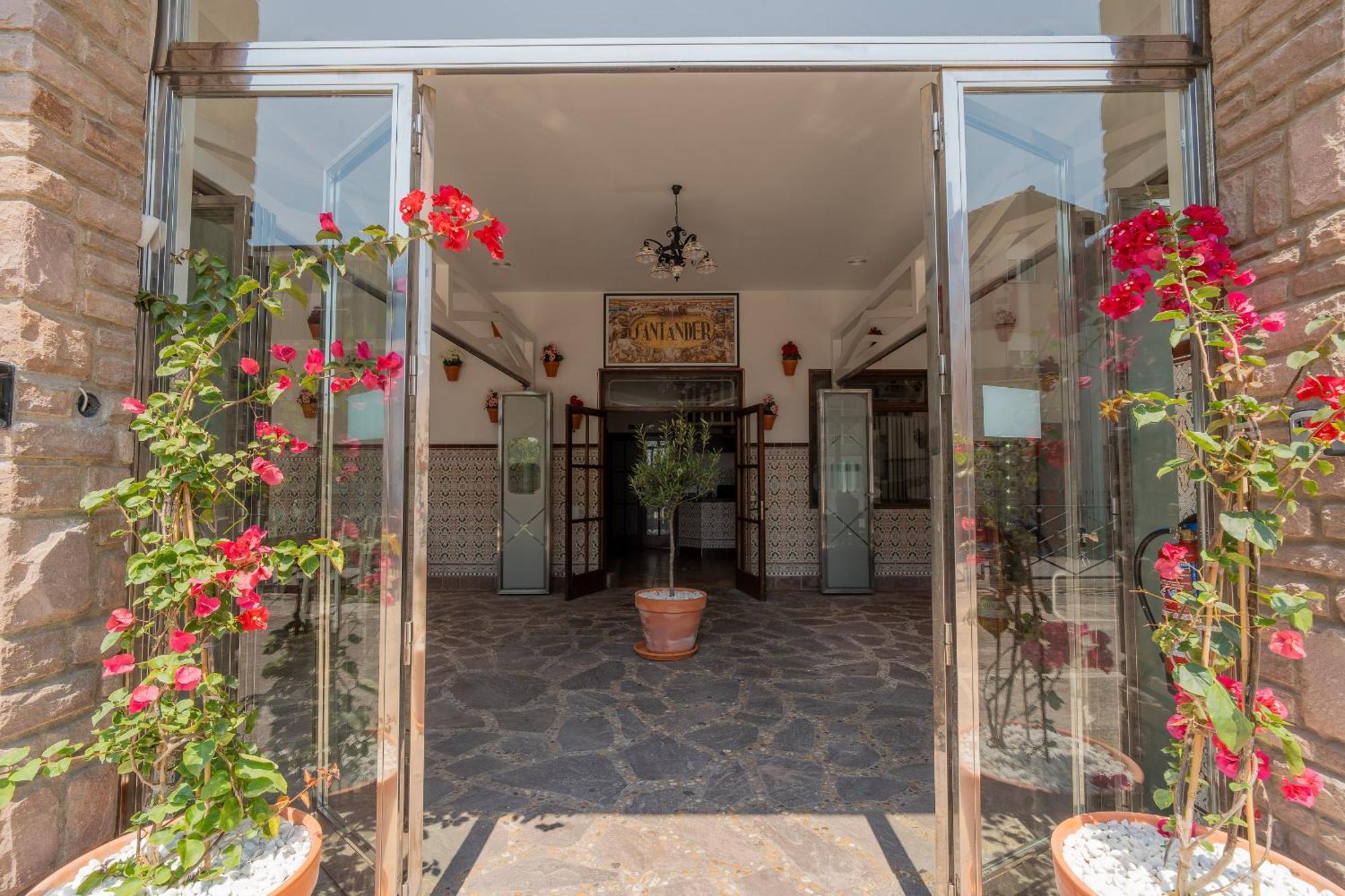Valdecilla 3000 Guest house Santander