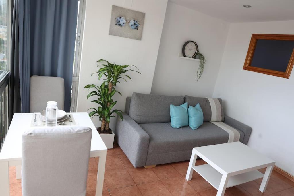 La Cala 7 Apartment *